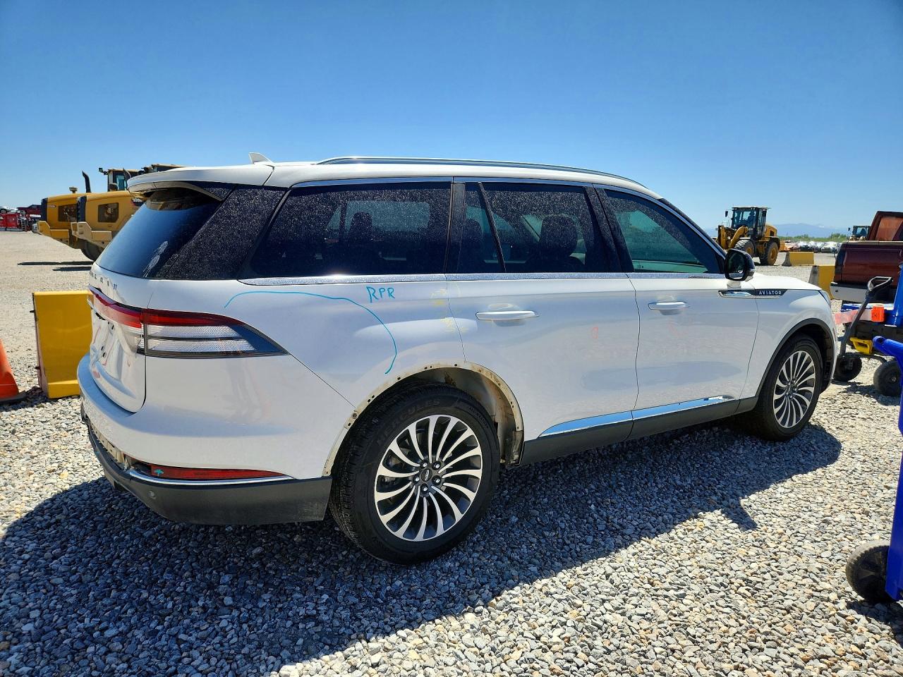 2020 Lincoln Aviator Reserve White vin: 5LM5J7XC8LGL37483