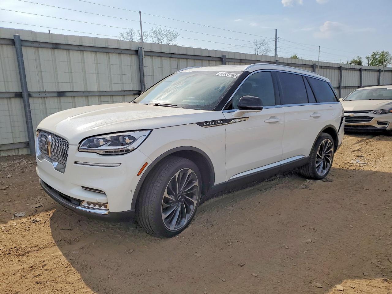 5LM5J7XC8PGL12671