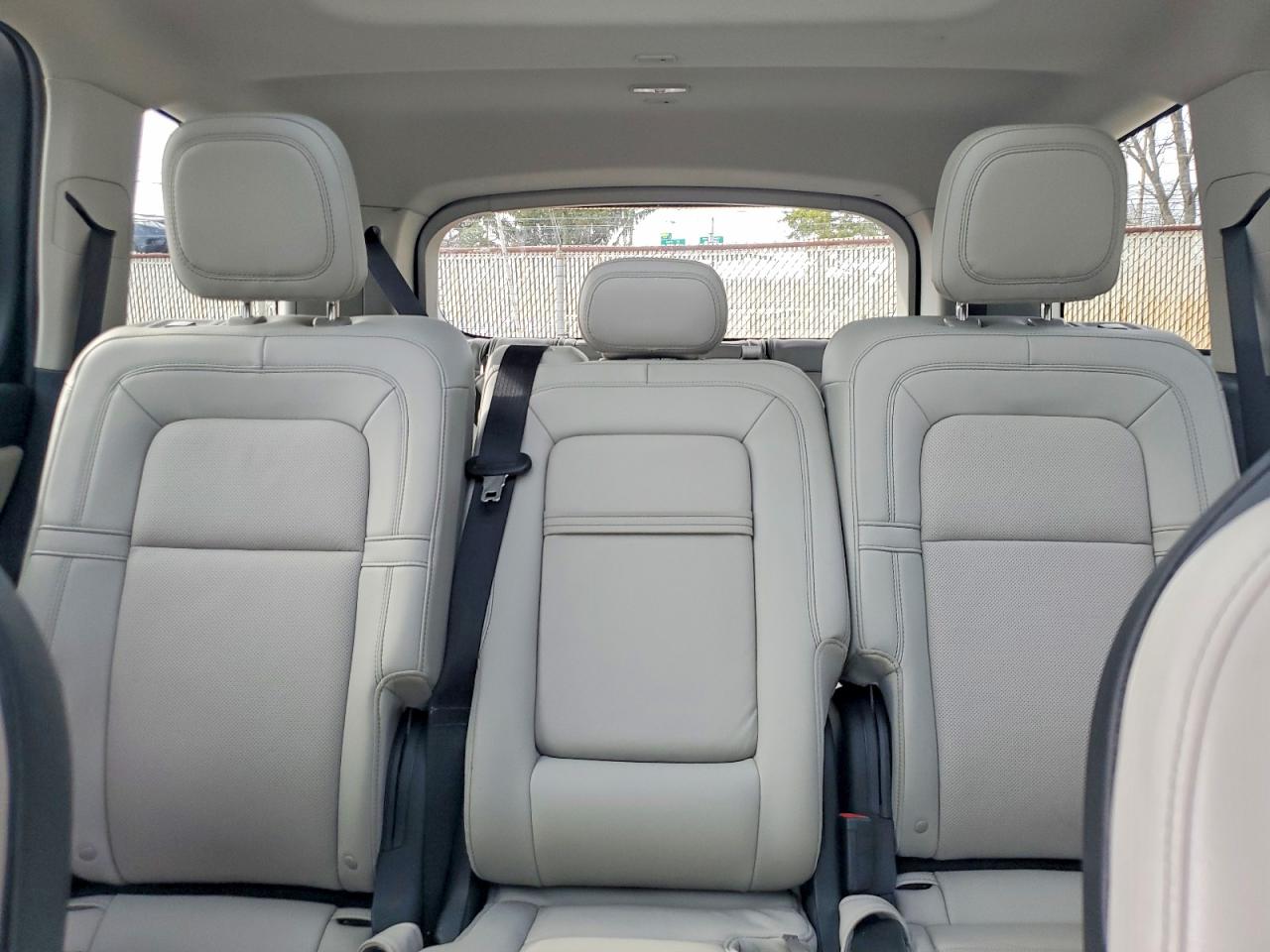 2025 Lincoln Aviator Reserve Red vin: 5LM5J7XC9SGL01543