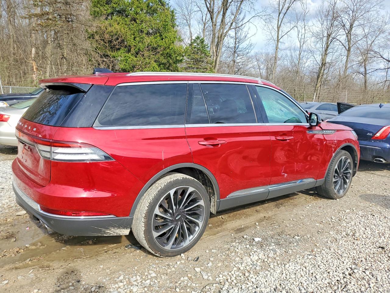 2025 Lincoln Aviator Reserve Red vin: 5LM5J7XC9SGL01543