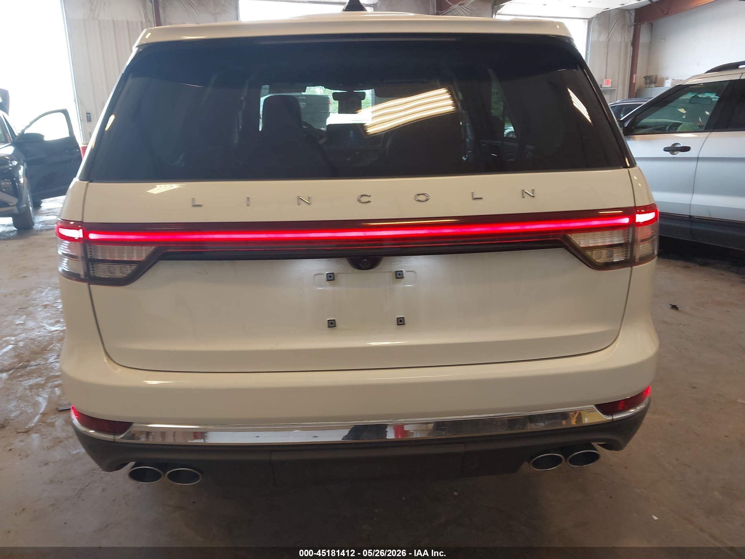 2025 Lincoln Aviator Reserve White vin: 5LM5J7XCXSGL16472