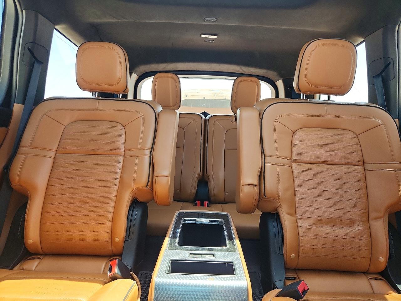 2020 Lincoln Aviator Gray vin: 5LM5J9XC4LGL29067