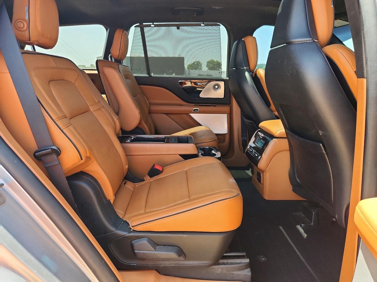 2020 Lincoln Aviator Gray vin: 5LM5J9XC4LGL29067