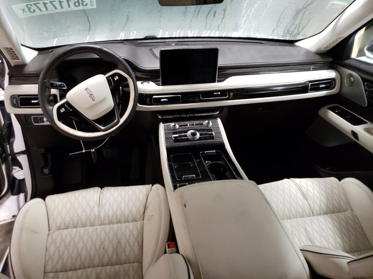 2022 Lincoln Aviator Black Label White vin: 5LM5J9XC5NGL04097