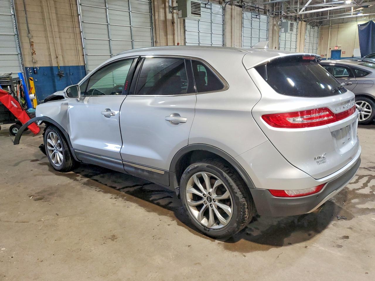 2015 Lincoln Mkc Silver vin: 5LMCJ1A90FUJ47345