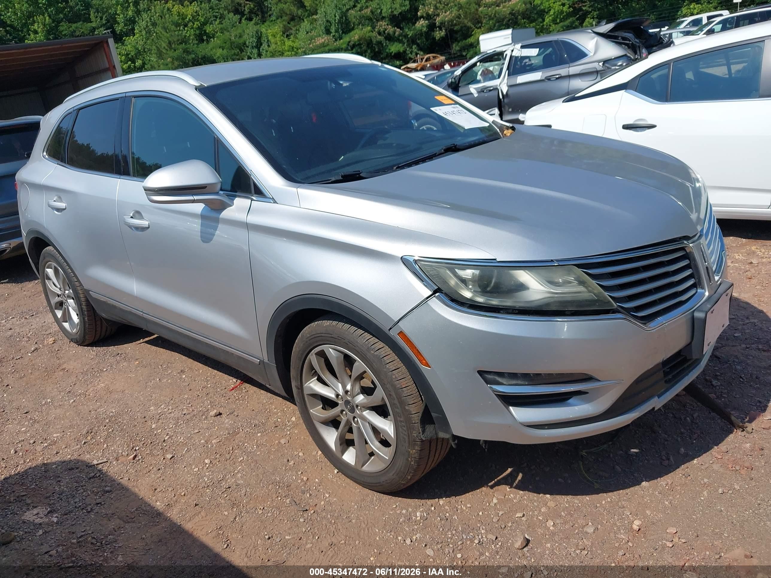 2015 Lincoln Mkc   Silver vin: 5LMCJ1A92FUJ07364