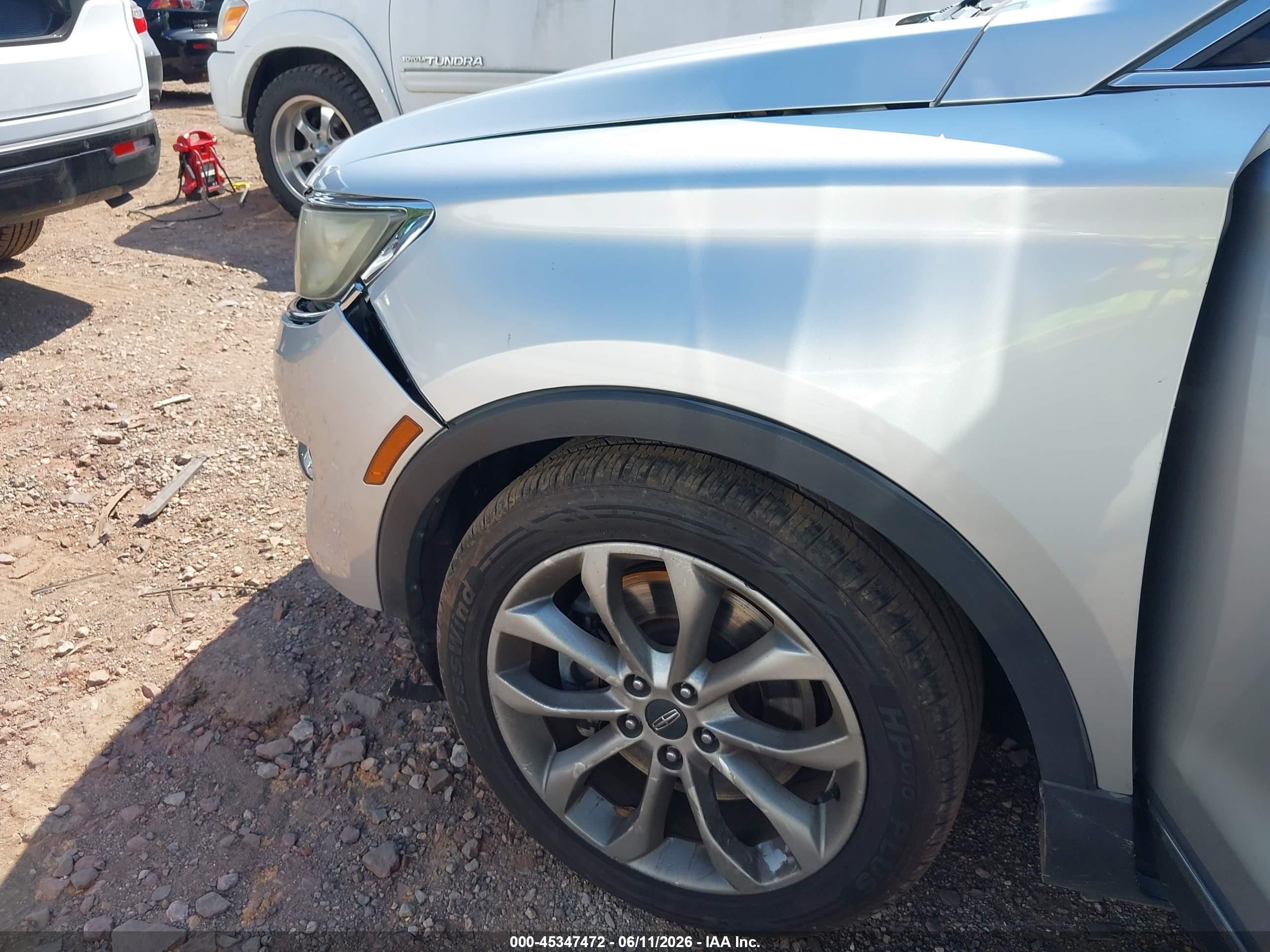2015 Lincoln Mkc   Silver vin: 5LMCJ1A92FUJ07364
