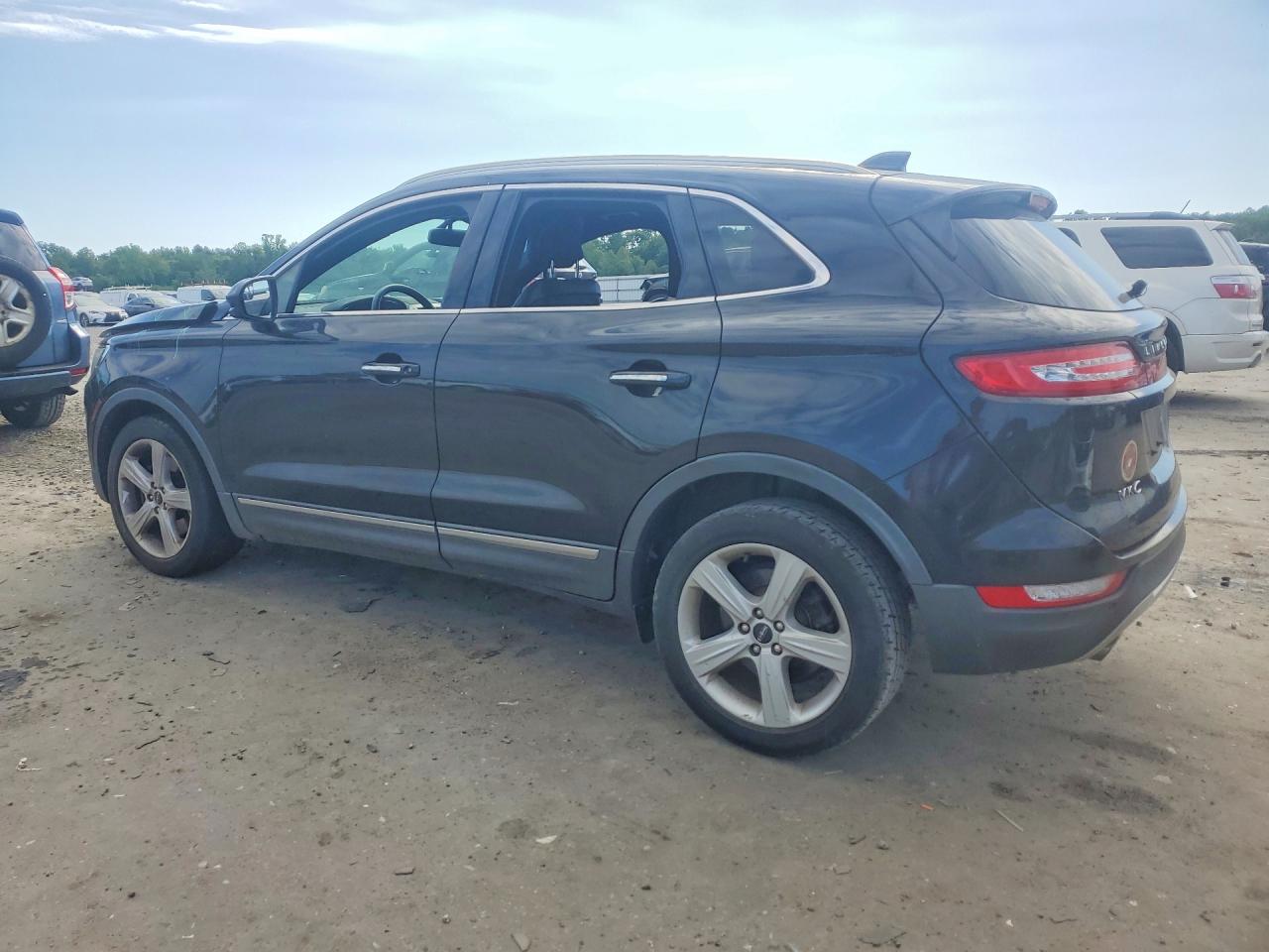 2015 Lincoln Mkc Black vin: 5LMCJ1A92FUJ40901