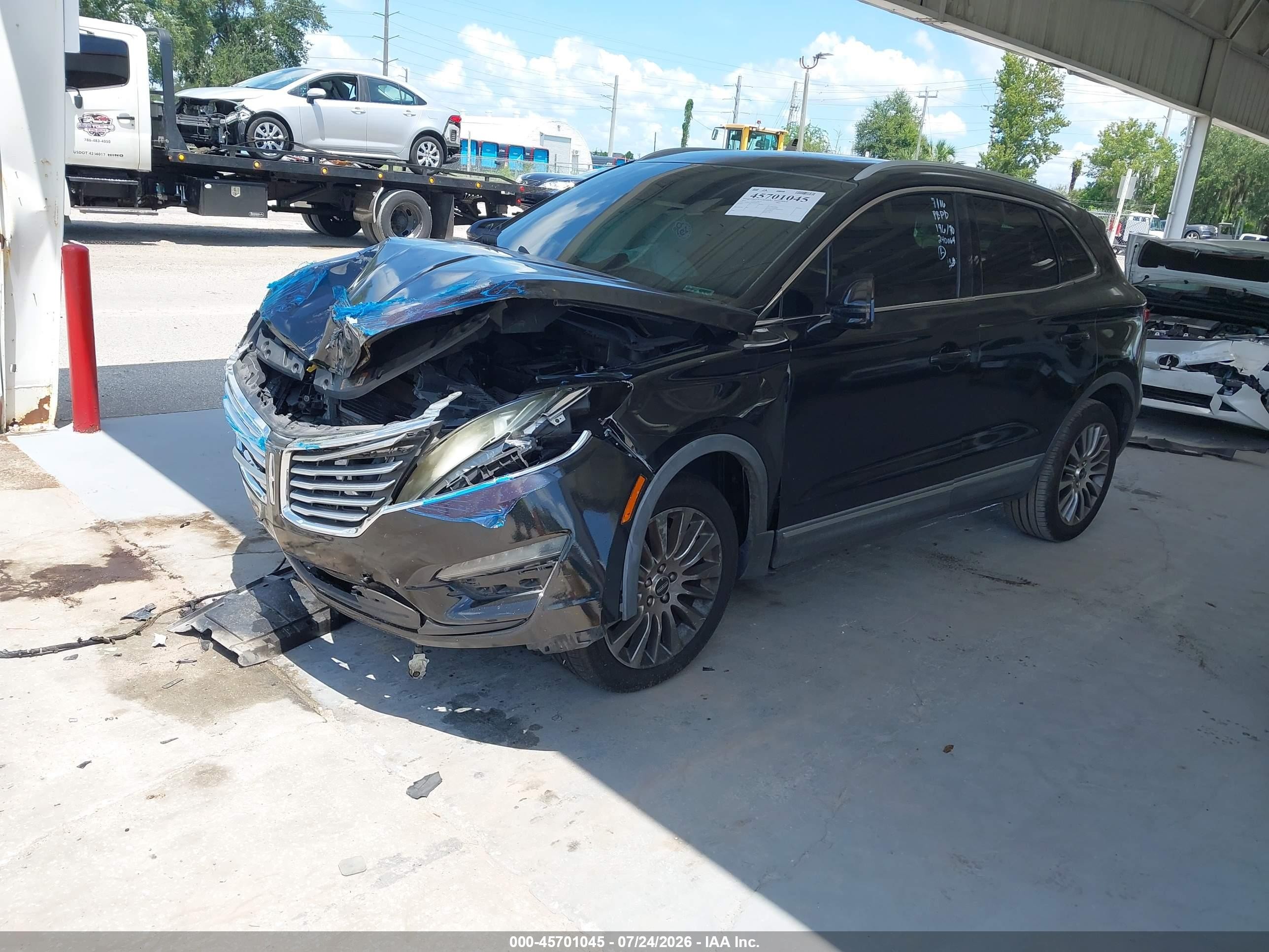 2015 Lincoln Mkc   Black vin: 5LMCJ1A93FUJ06076