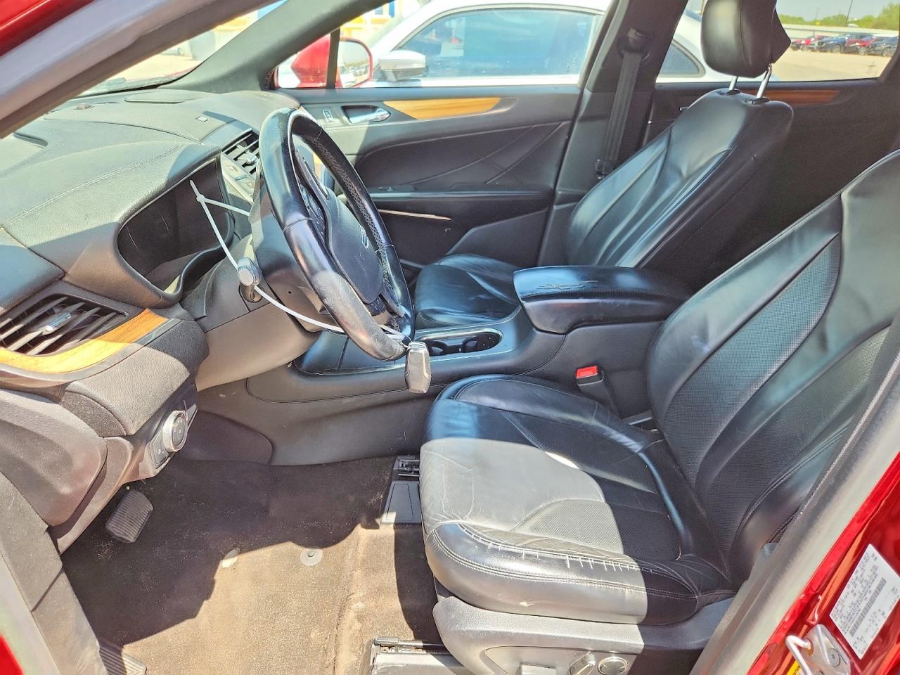 2015 Lincoln Mkc Red vin: 5LMCJ1A93FUJ24769