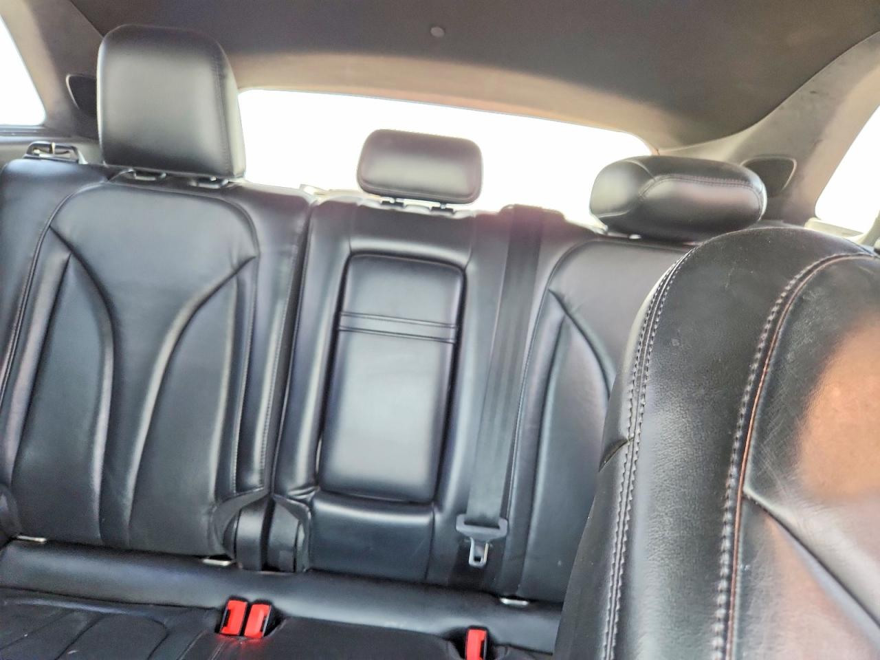 2015 Lincoln Mkc Red vin: 5LMCJ1A93FUJ24769