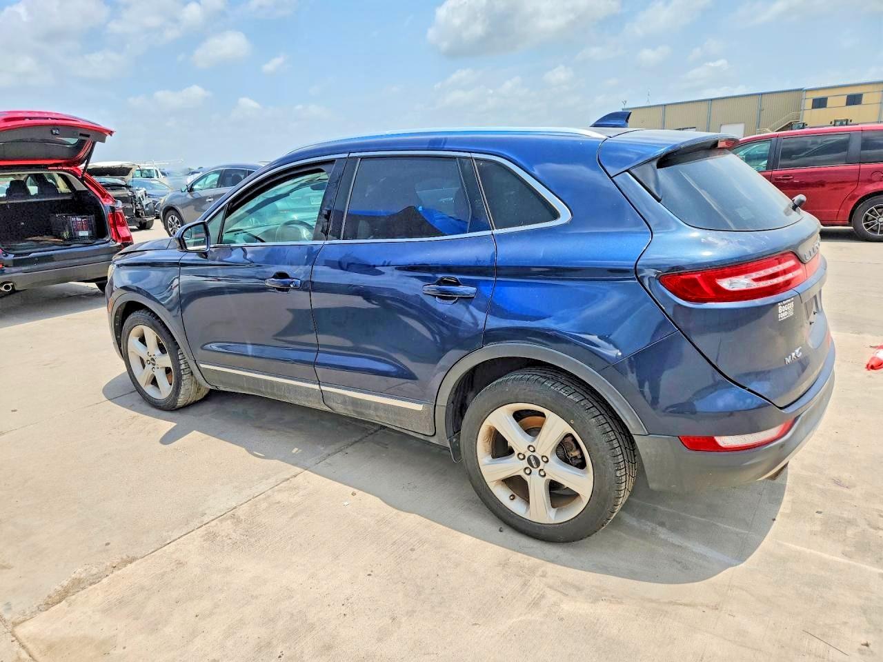 2015 Lincoln Mkc Blue vin: 5LMCJ1A93FUJ40891