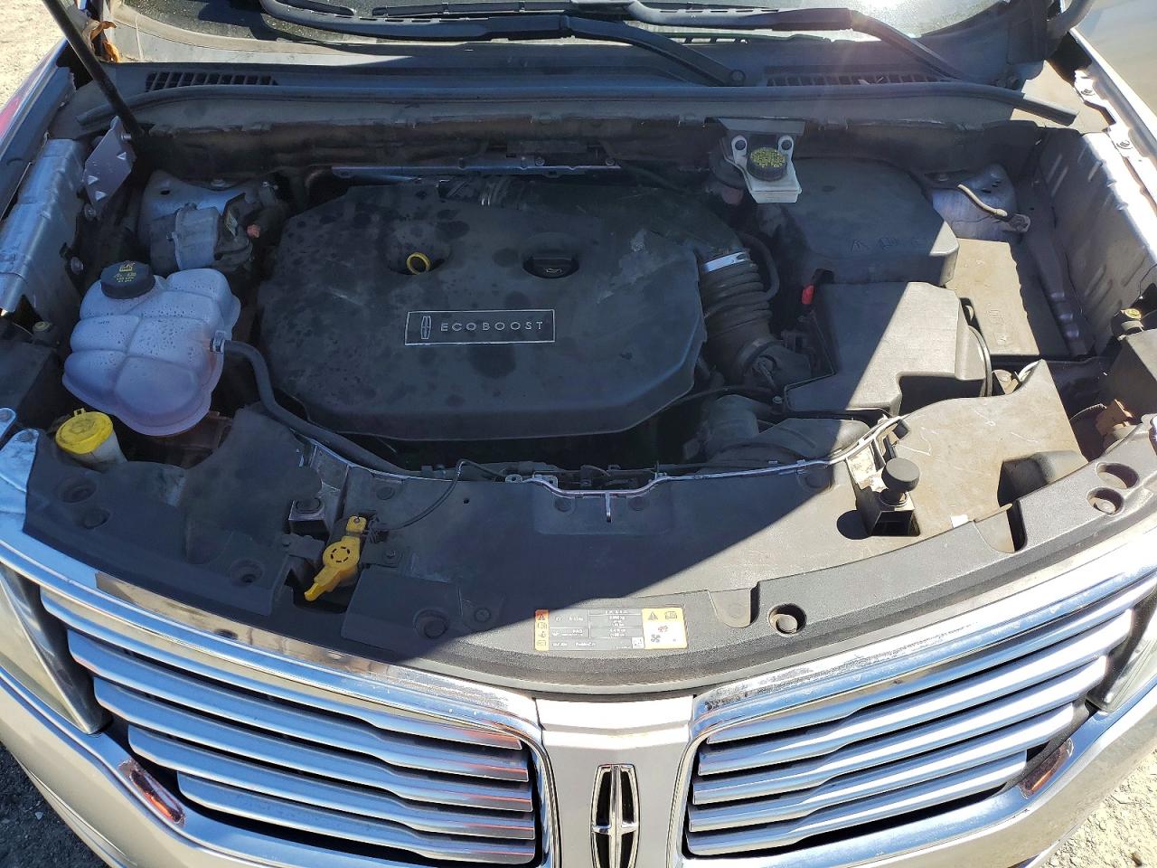 2015 Lincoln Mkc Silver vin: 5LMCJ1A93FUJ48134