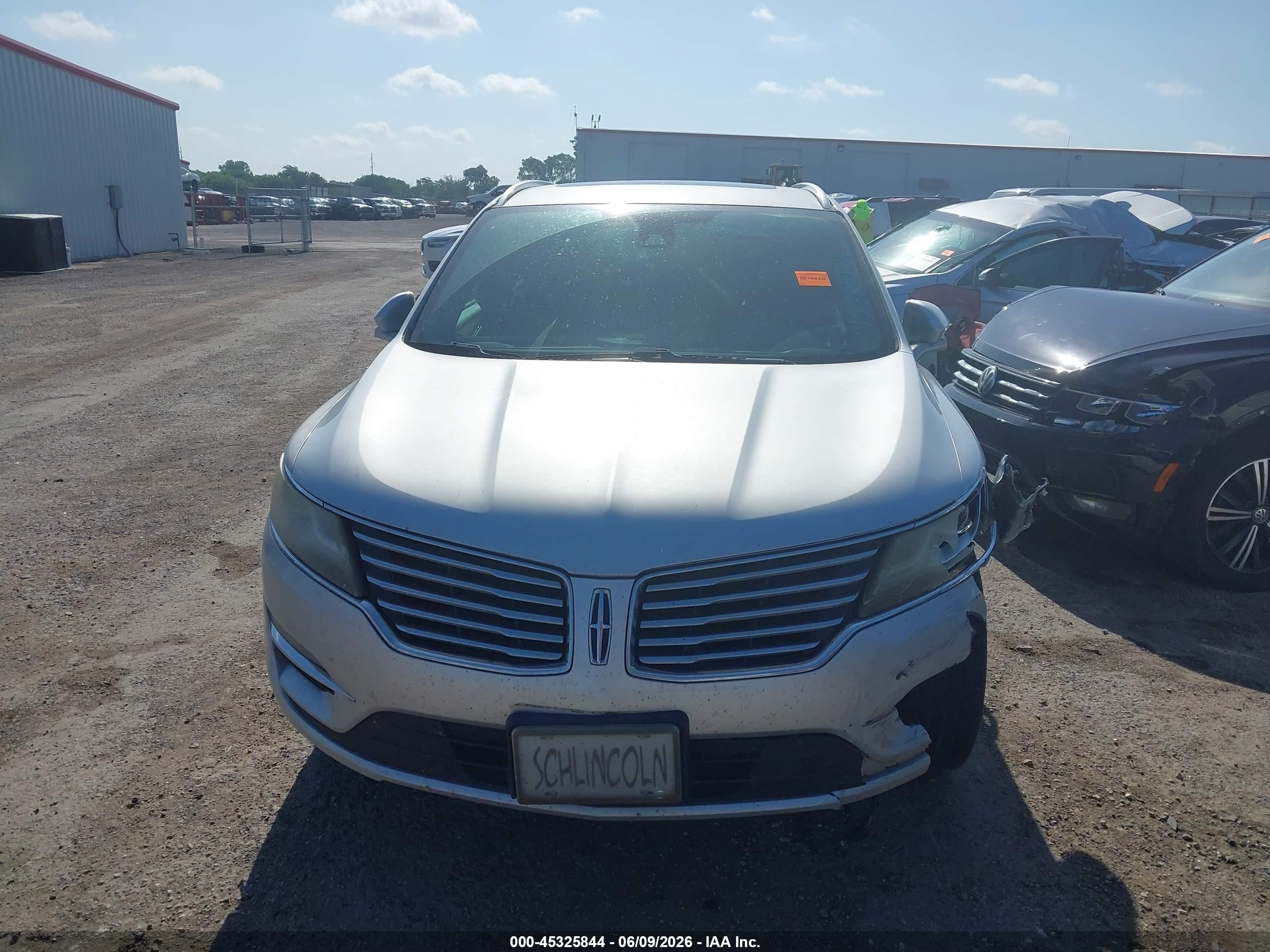 2015 Lincoln Mkc   Серебряный vin: 5LMCJ1A94FUJ15370