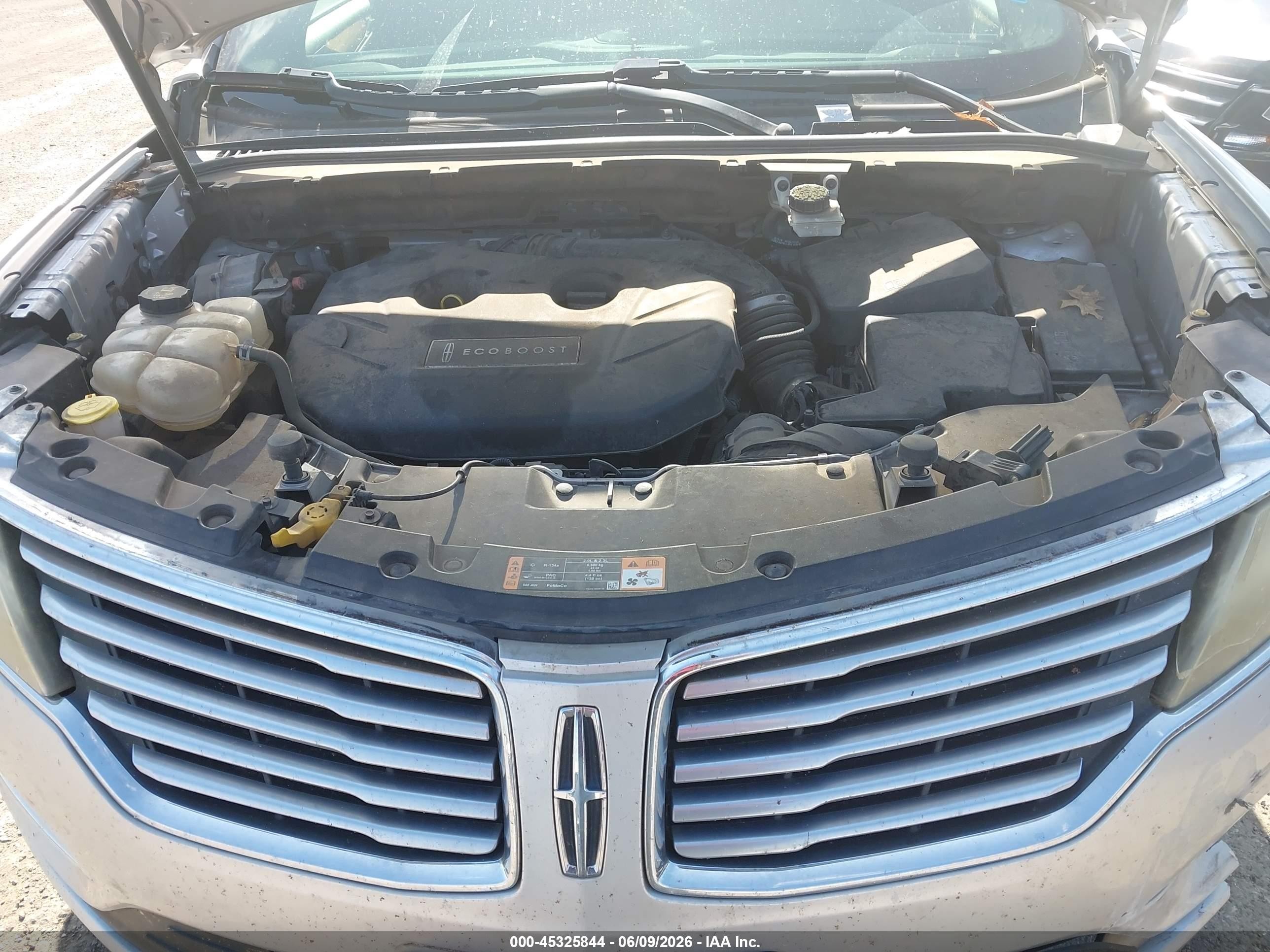 2015 Lincoln Mkc   Серебряный vin: 5LMCJ1A94FUJ15370