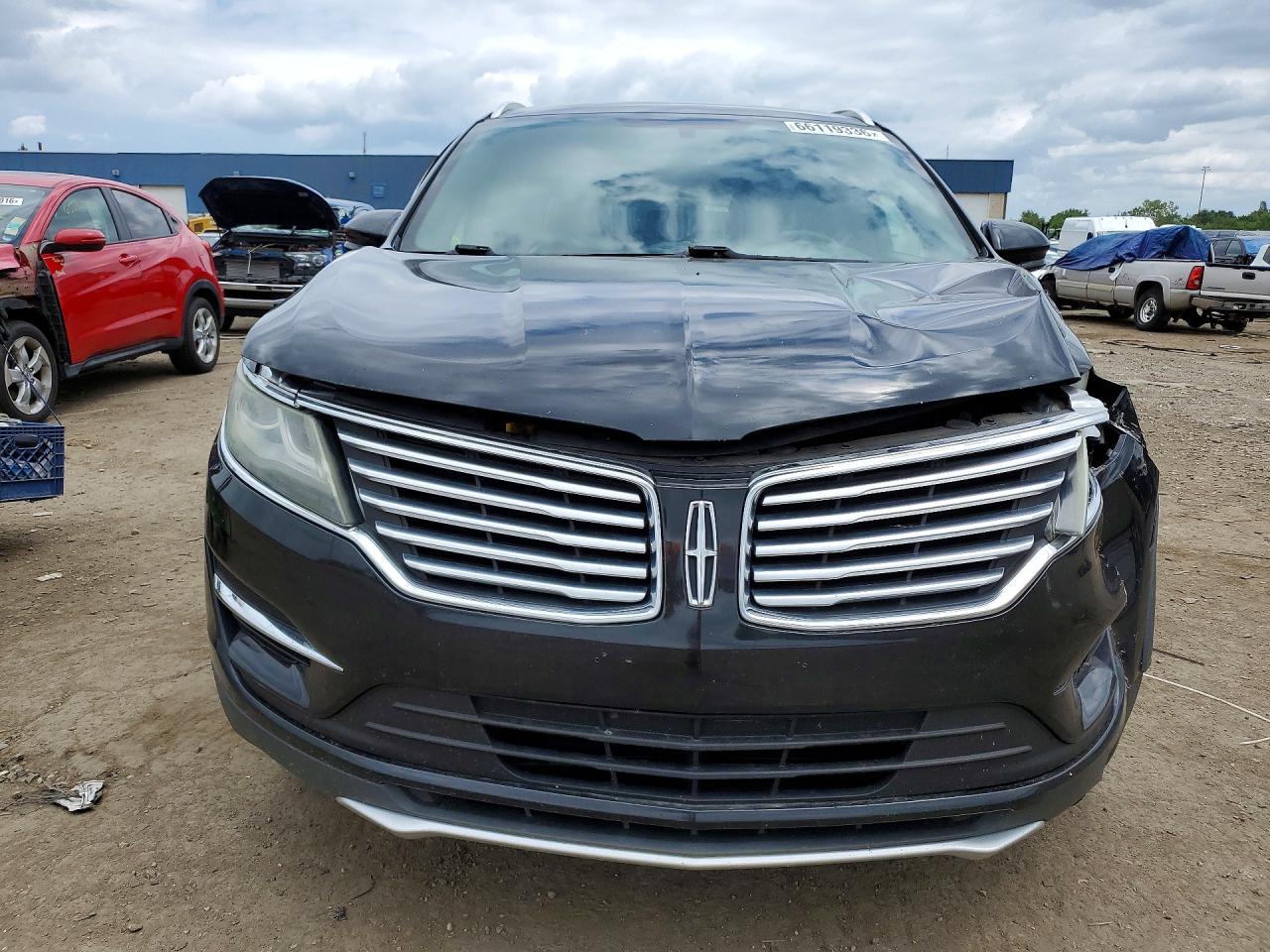 2015 Lincoln Mkc Черный vin: 5LMCJ1A94FUJ24201