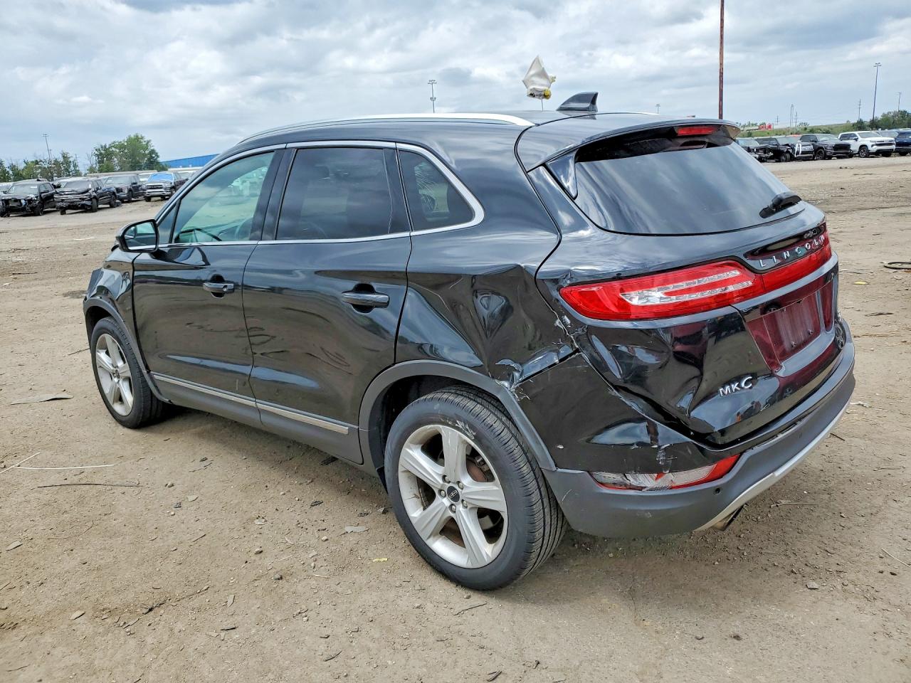 2015 Lincoln Mkc Черный vin: 5LMCJ1A94FUJ24201