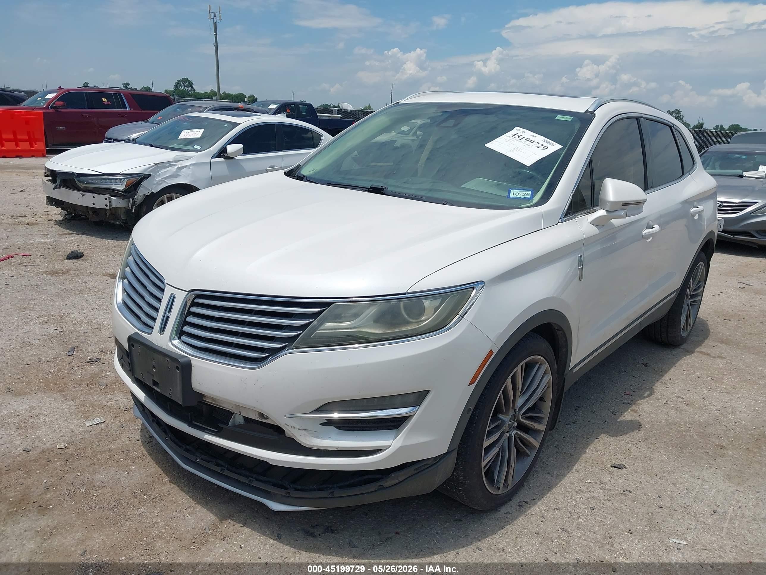2015 Lincoln Mkc   White vin: 5LMCJ1A94FUJ29303