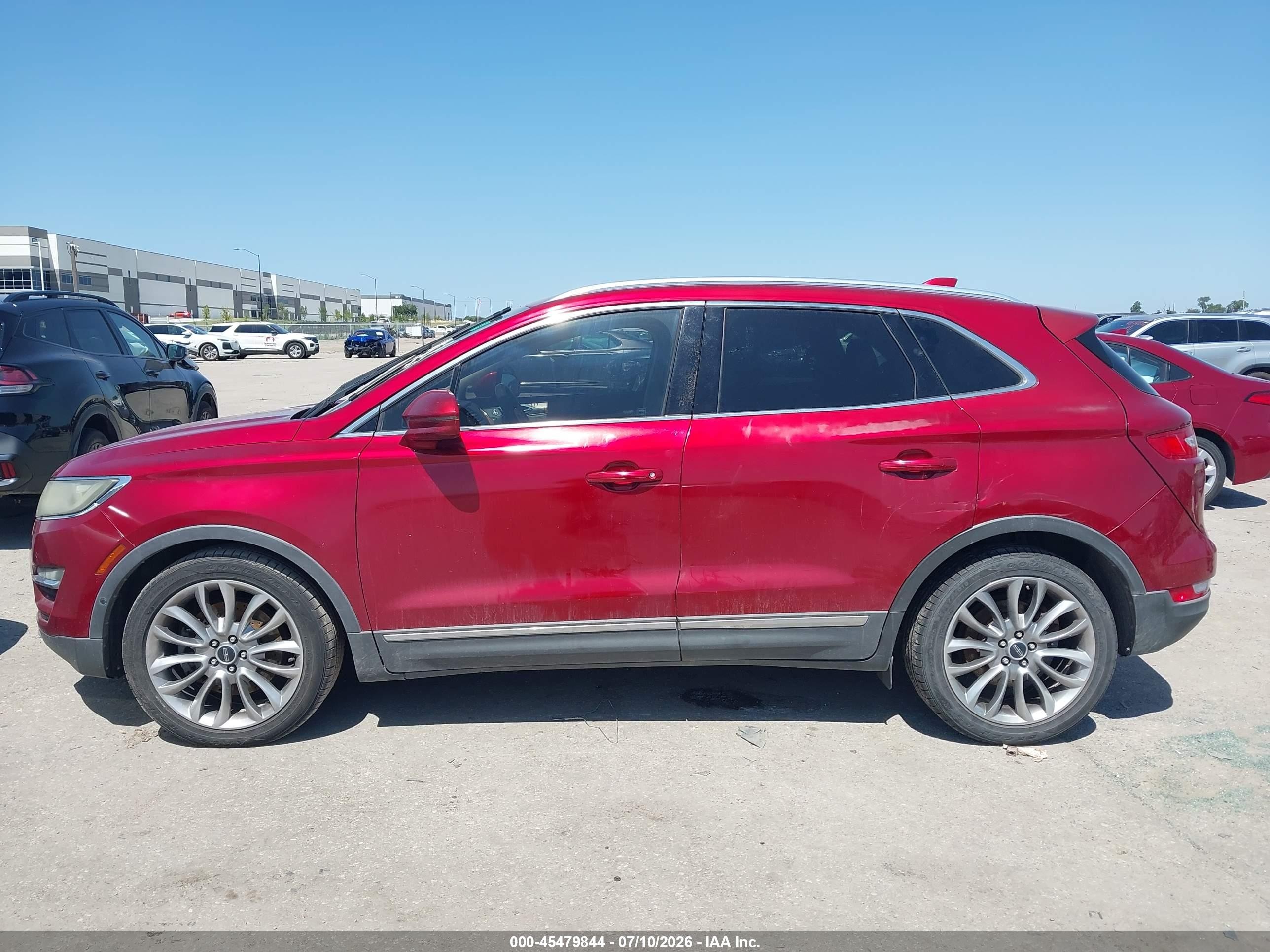 2015 Lincoln Mkc Red vin: 5LMCJ1A95FUJ07892