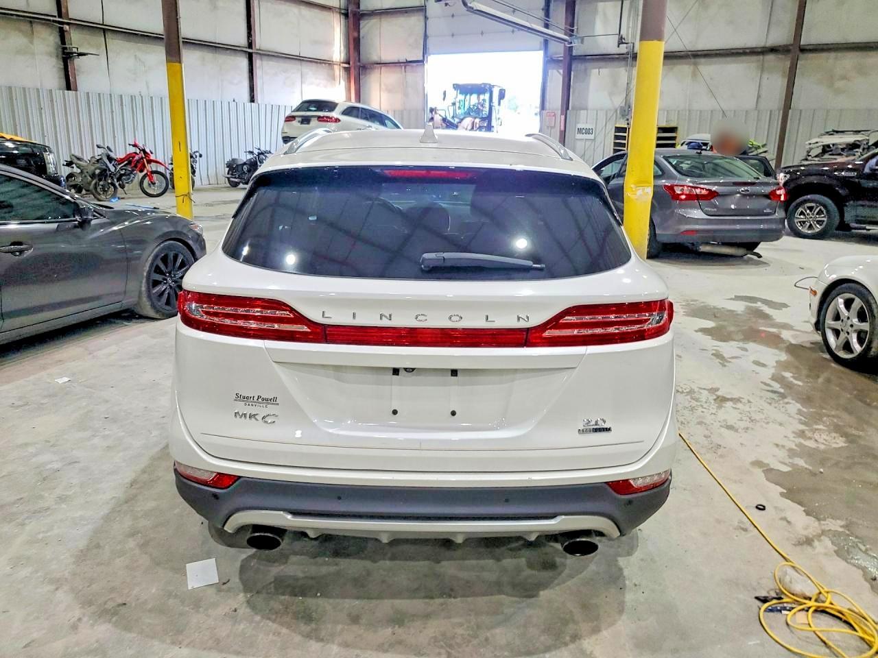 2015 Lincoln Mkc White vin: 5LMCJ1A95FUJ26782