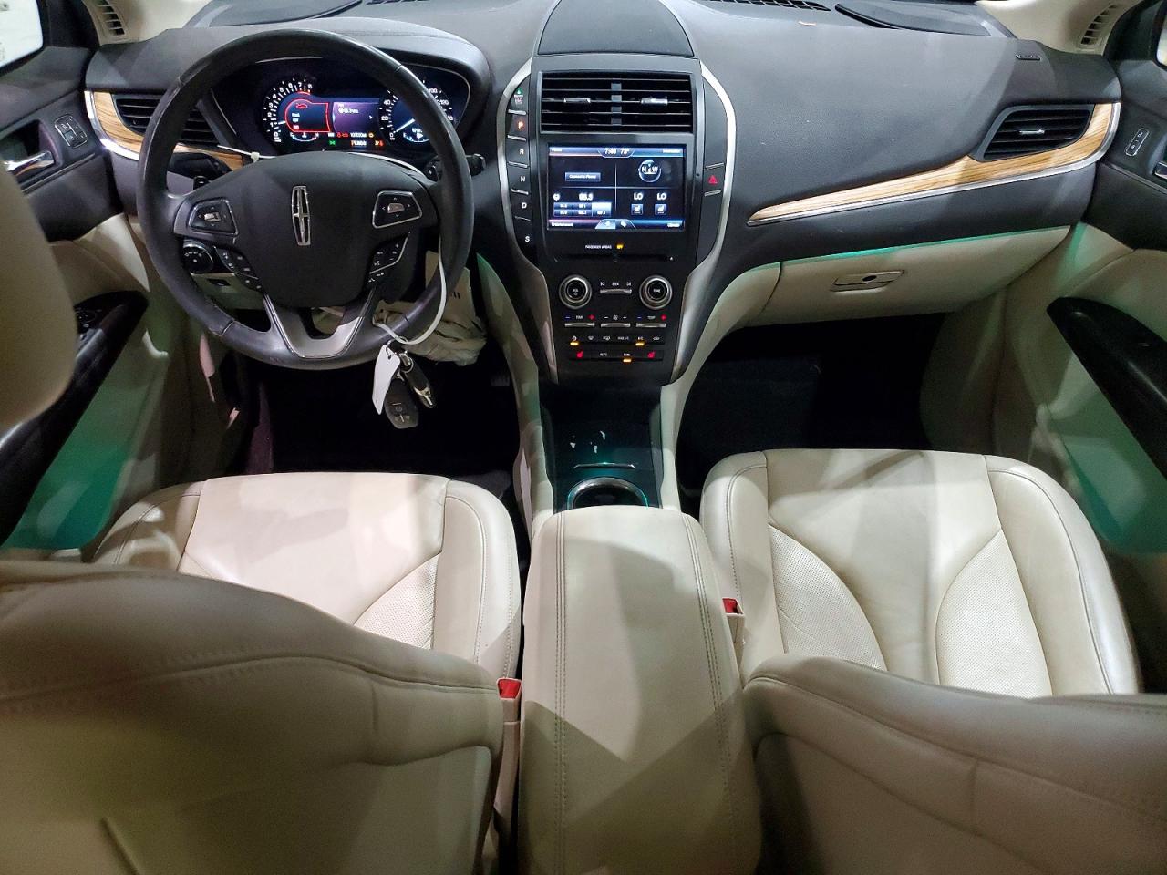 2015 Lincoln Mkc White vin: 5LMCJ1A95FUJ26782