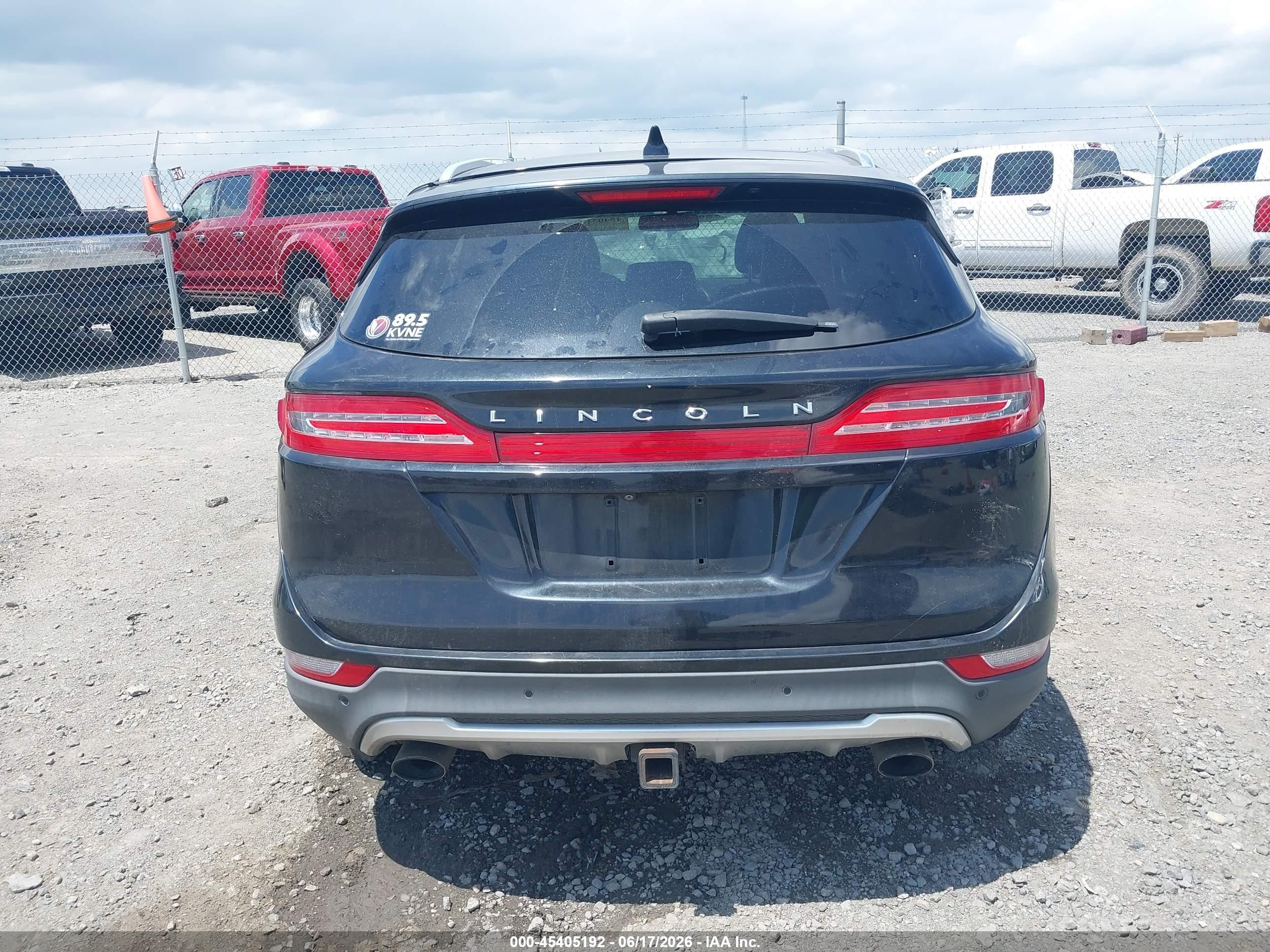 2015 Lincoln Mkc   Black vin: 5LMCJ1A96FUJ10803