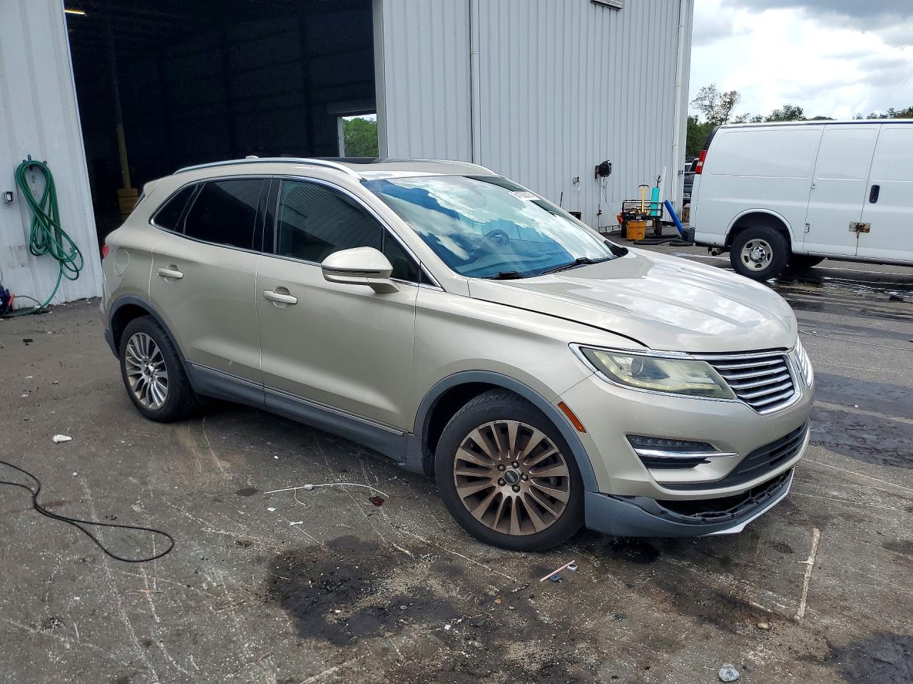 2015 Lincoln Mkc Желто-коричневый vin: 5LMCJ1A96FUJ24779