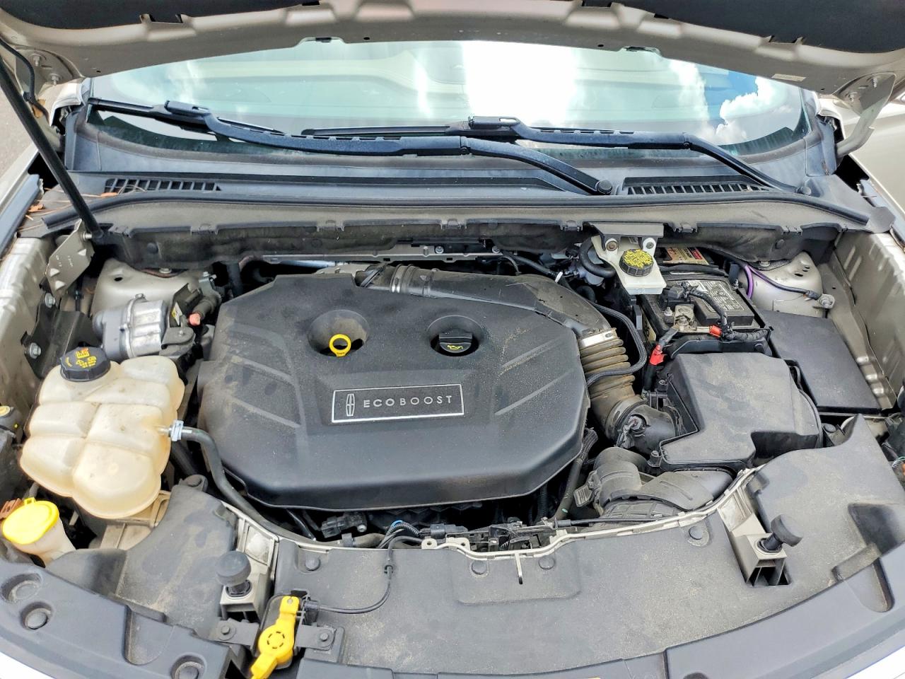 2015 Lincoln Mkc Желто-коричневый vin: 5LMCJ1A96FUJ24779