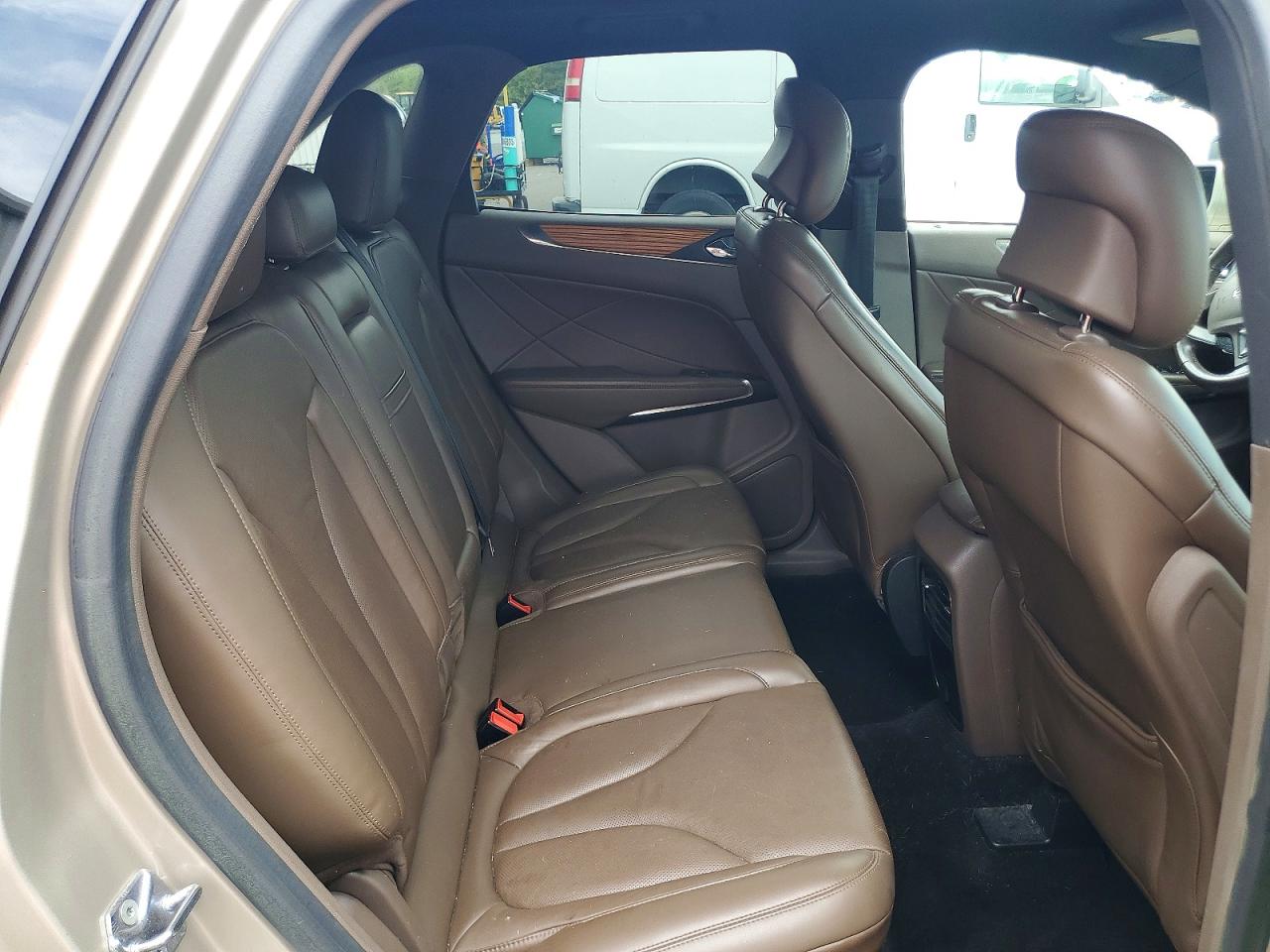 2015 Lincoln Mkc Желто-коричневый vin: 5LMCJ1A96FUJ24779