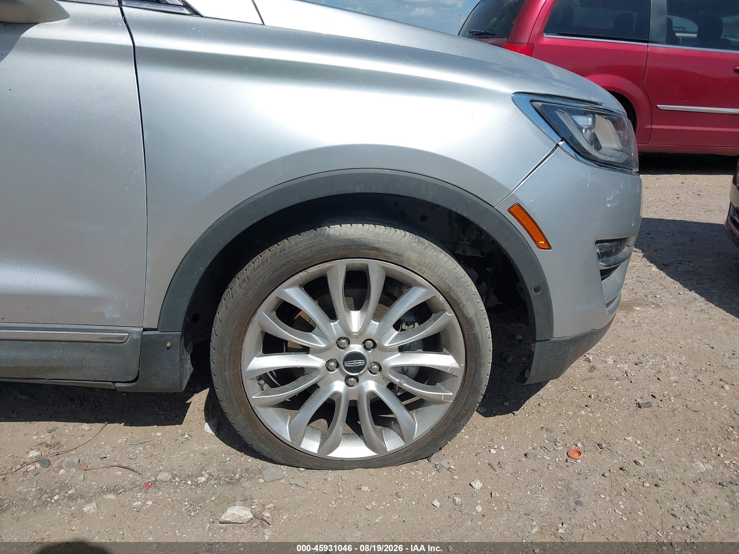 2015 Lincoln Mkc   Silver vin: 5LMCJ1A97FUJ05223