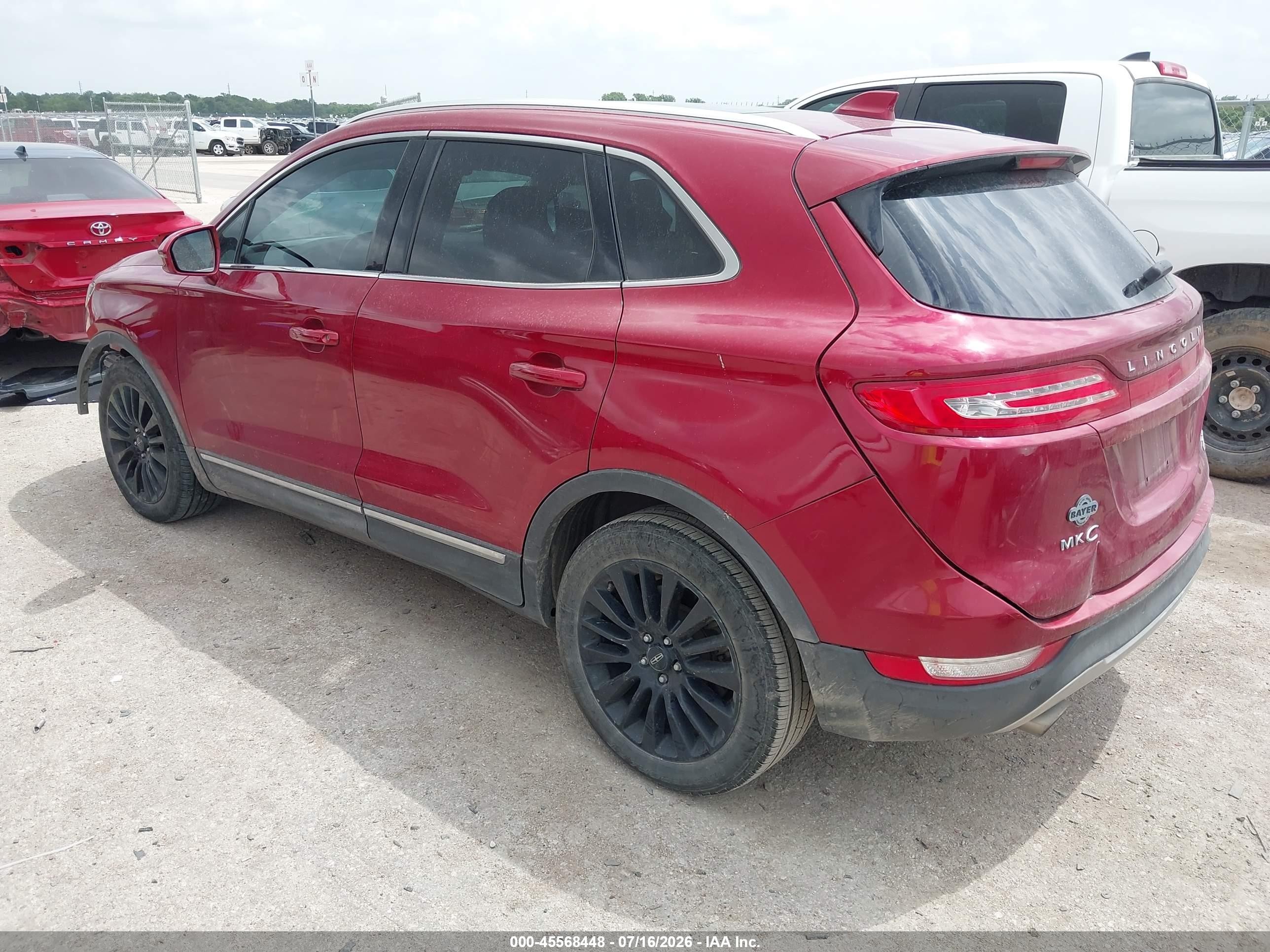 2015 Lincoln Mkc   Красный vin: 5LMCJ1A98FUJ07823