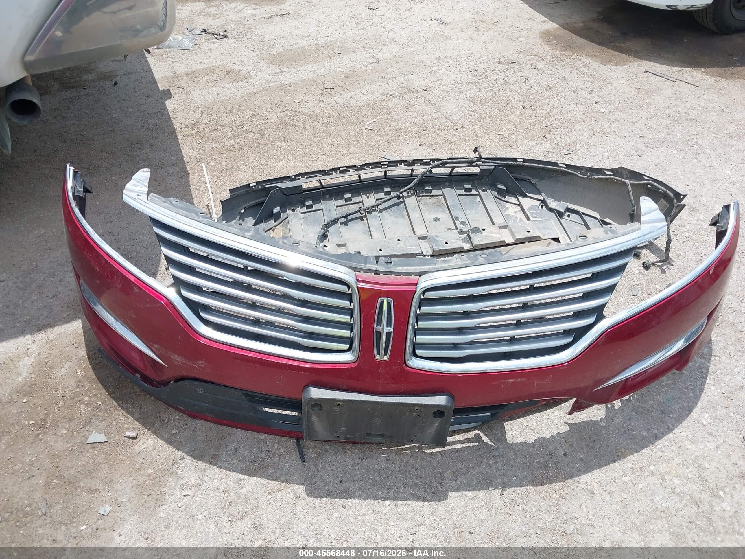 2015 Lincoln Mkc   Красный vin: 5LMCJ1A98FUJ07823