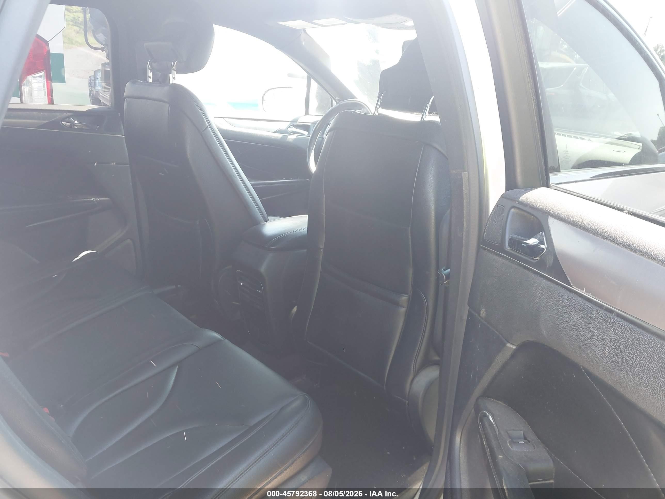 2015 Lincoln Mkc   Silver vin: 5LMCJ1A98FUJ48100