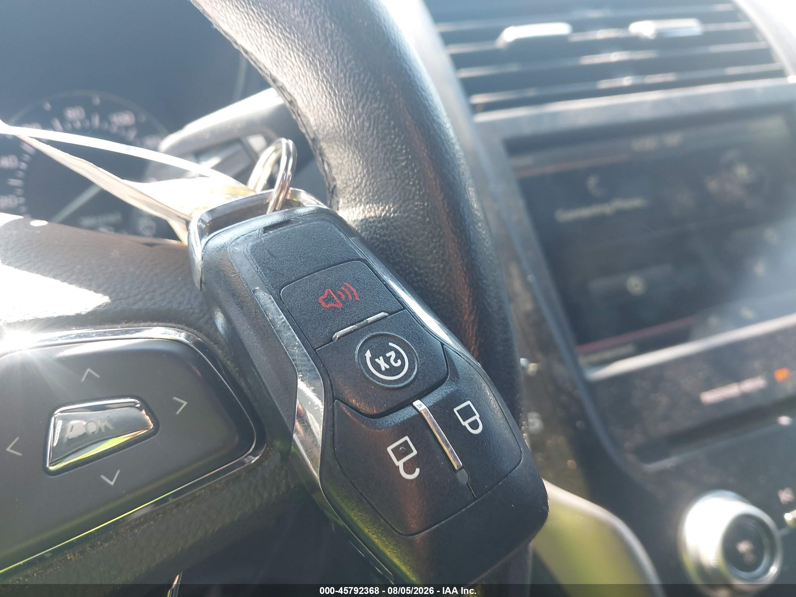 2015 Lincoln Mkc   Silver vin: 5LMCJ1A98FUJ48100