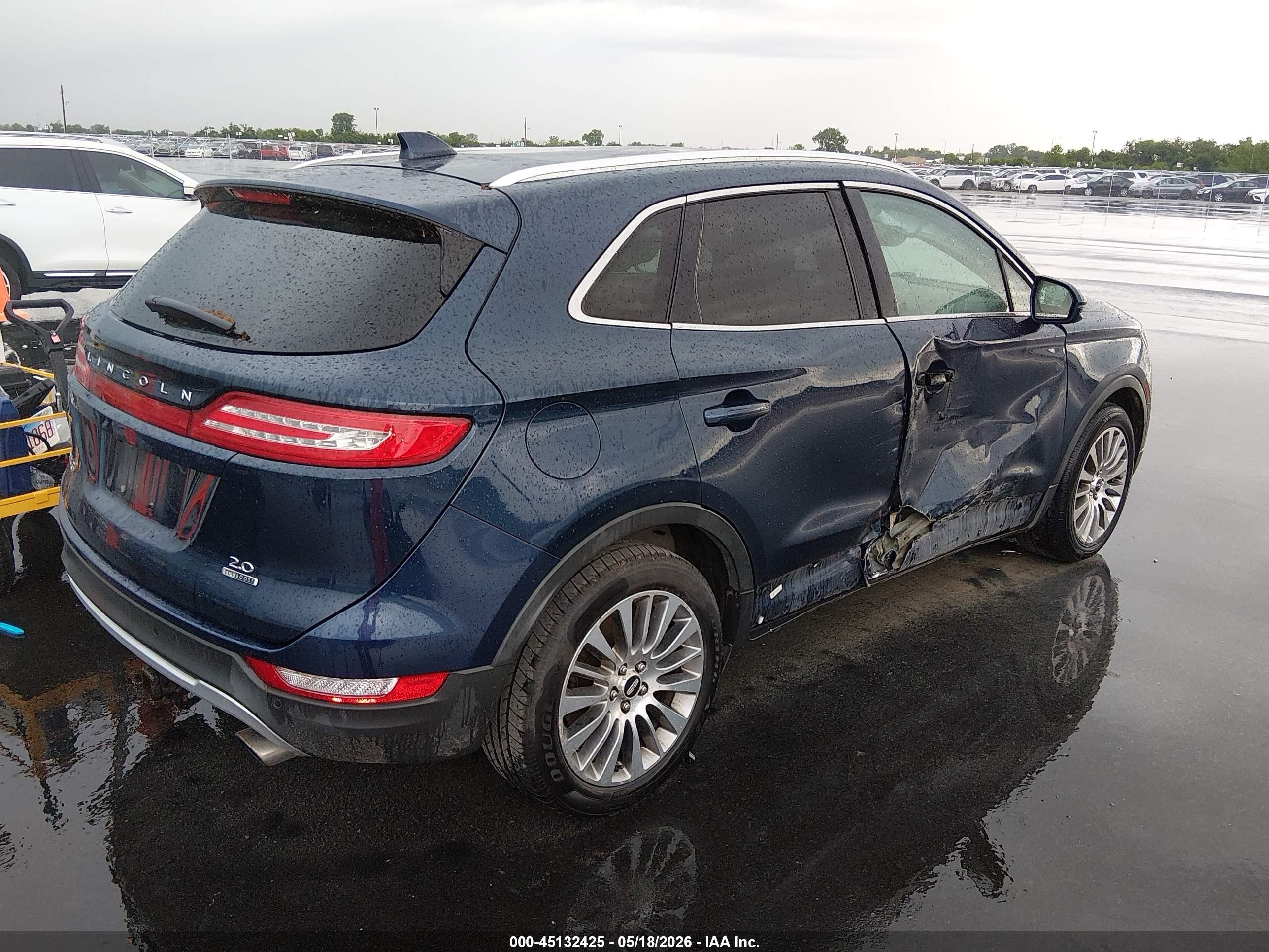 2015 Lincoln Mkc   Dark Blue vin: 5LMCJ1A99FUJ03893