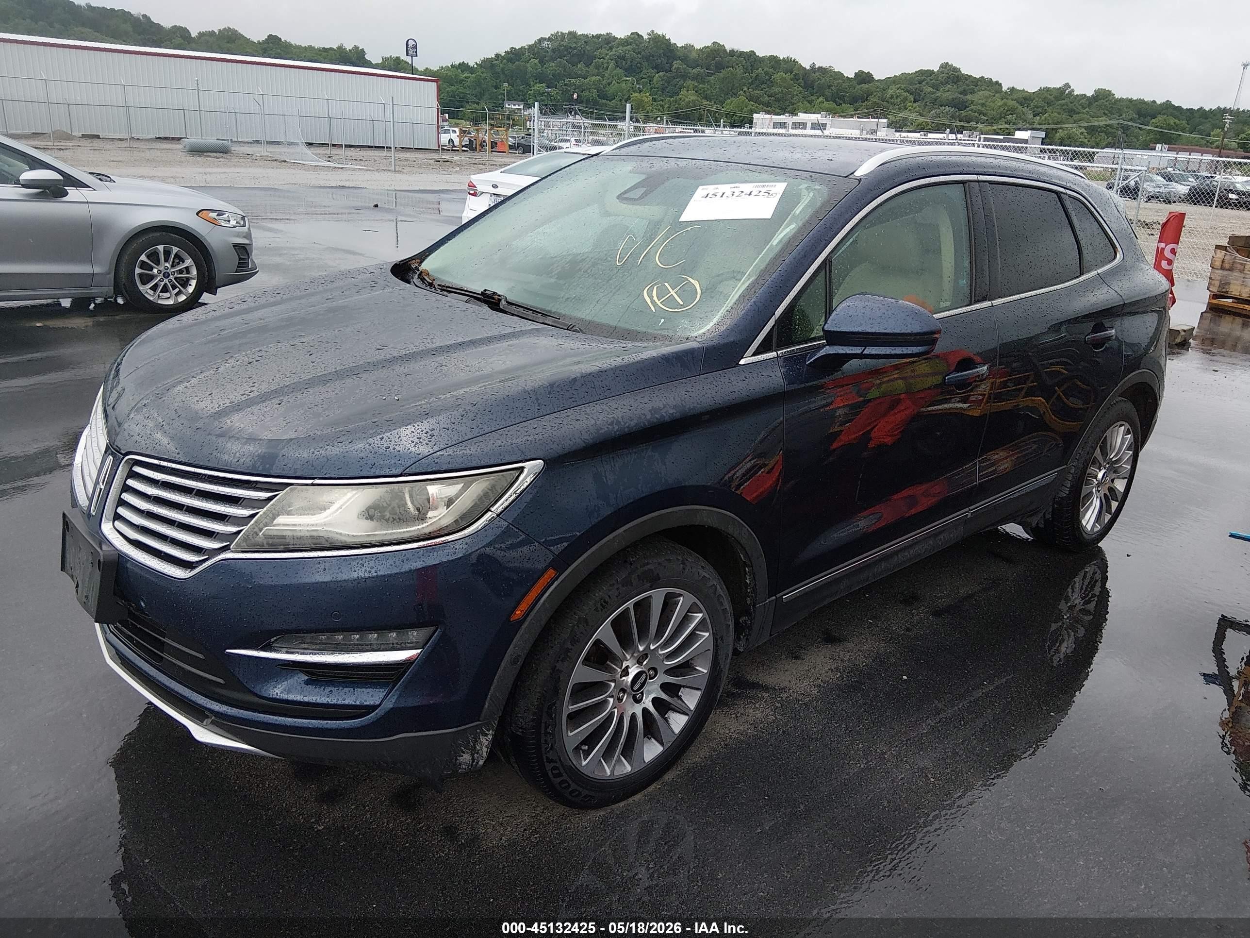 2015 Lincoln Mkc   Dark Blue vin: 5LMCJ1A99FUJ03893