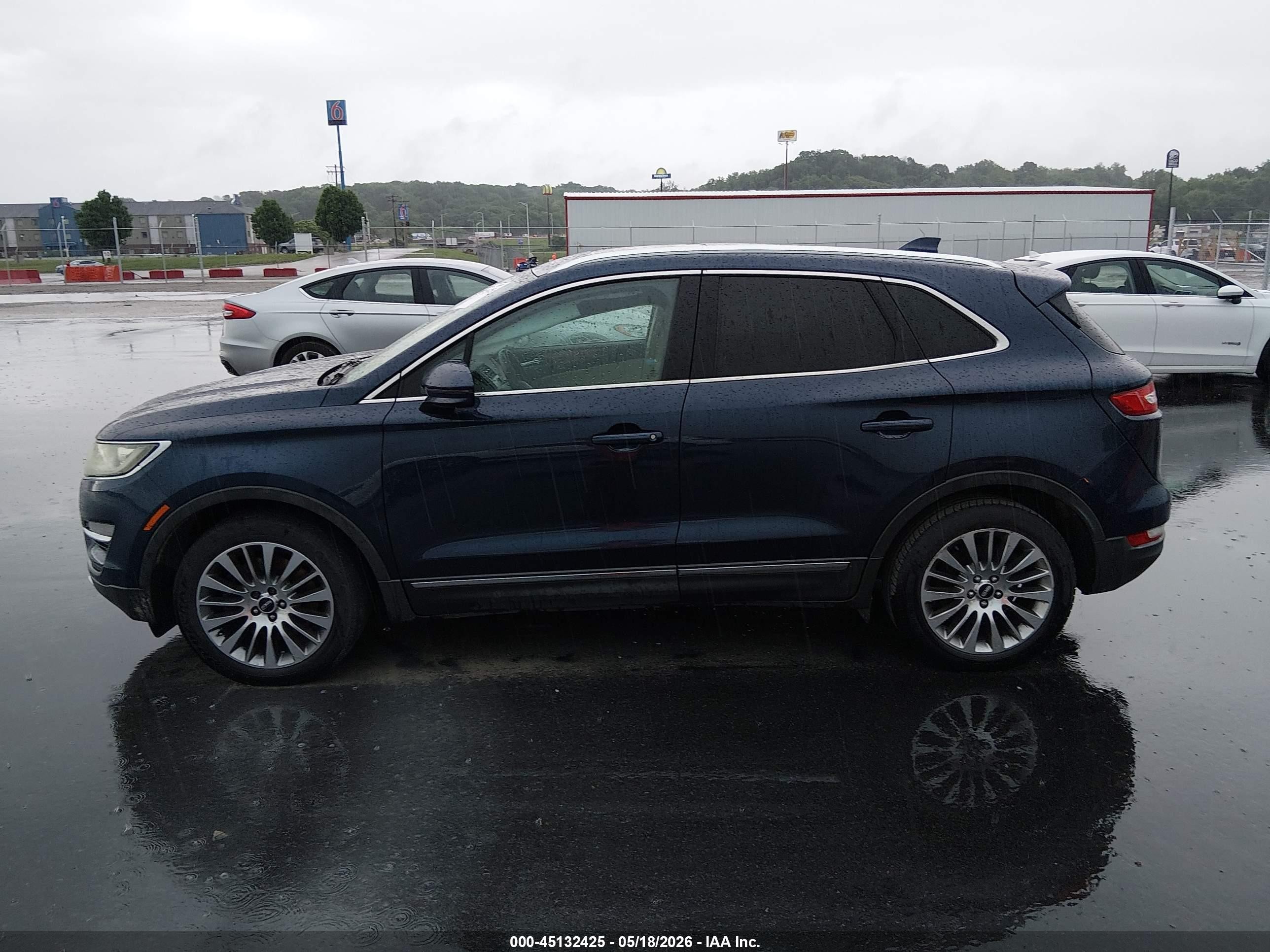 2015 Lincoln Mkc   Dark Blue vin: 5LMCJ1A99FUJ03893