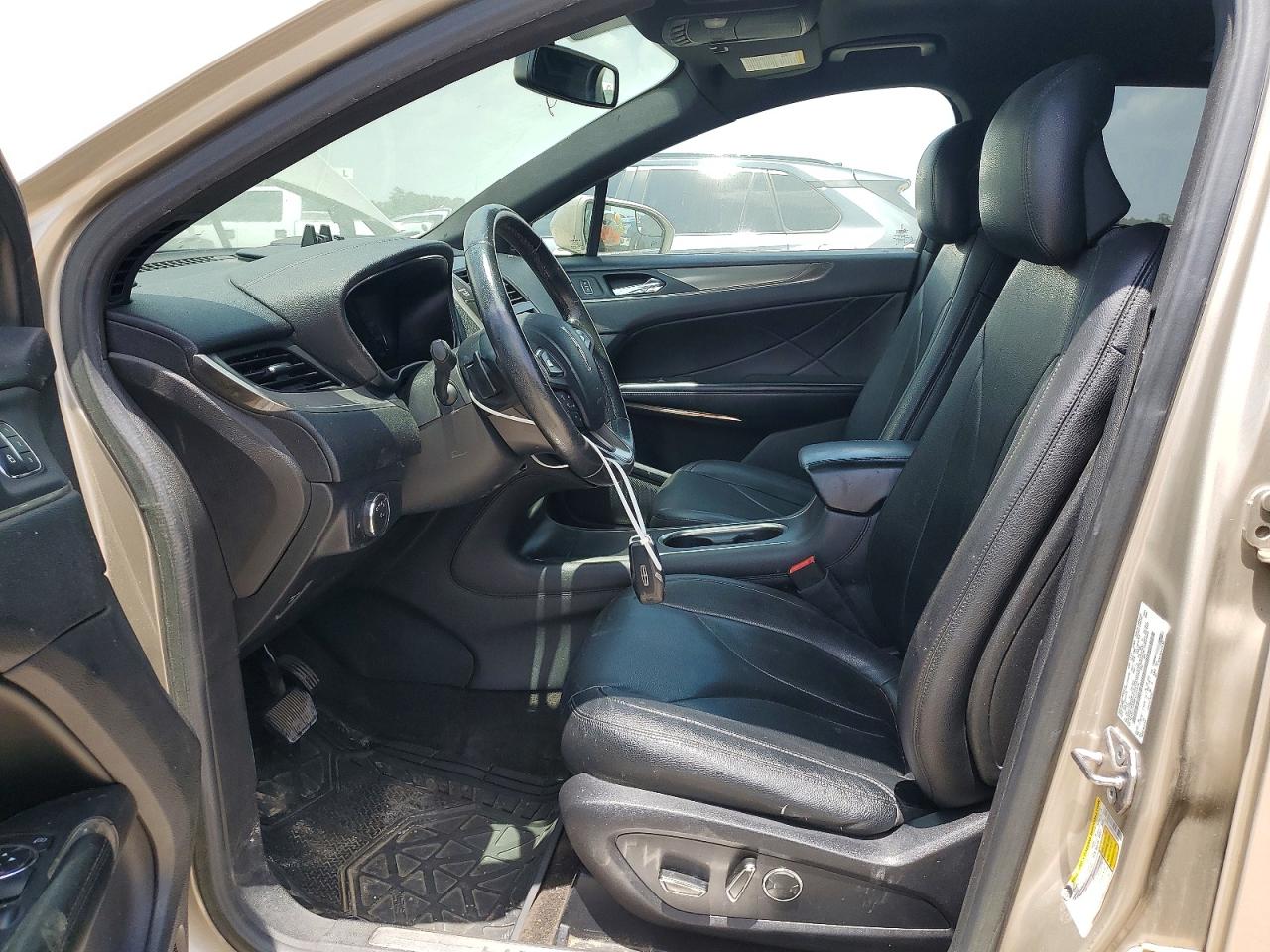 2015 Lincoln Mkc Gold vin: 5LMCJ1A99FUJ31676