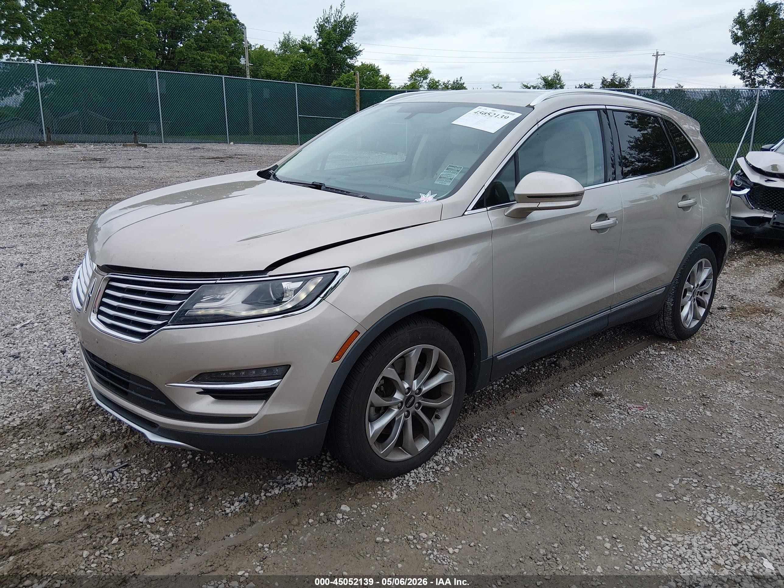 2015 Lincoln Mkc Бежевый vin: 5LMCJ1A9XFUJ05426