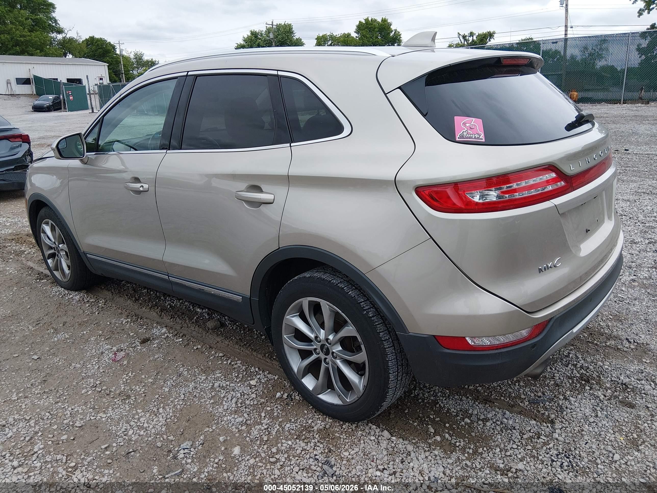 2015 Lincoln Mkc Бежевый vin: 5LMCJ1A9XFUJ05426