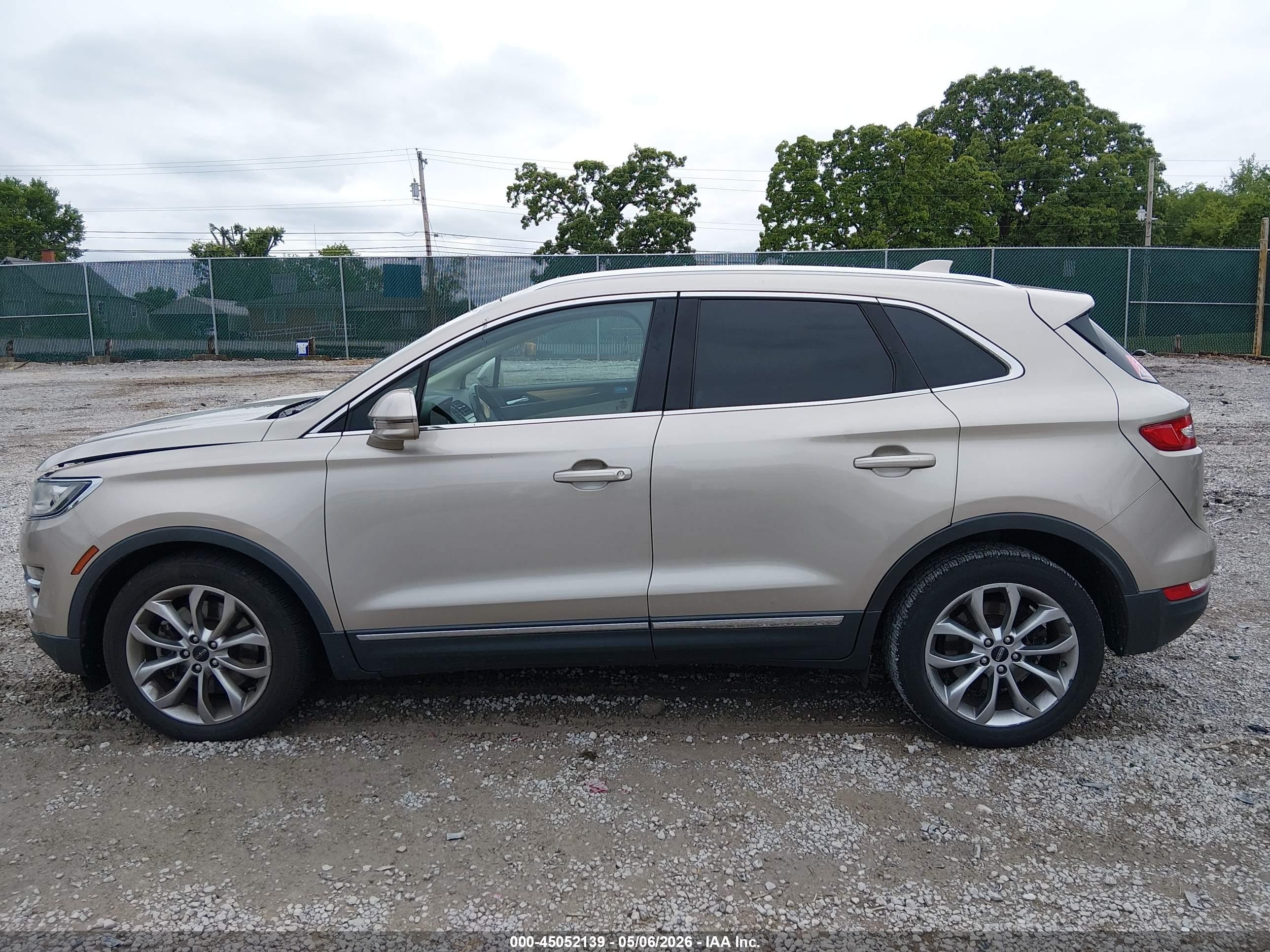 2015 Lincoln Mkc Бежевый vin: 5LMCJ1A9XFUJ05426