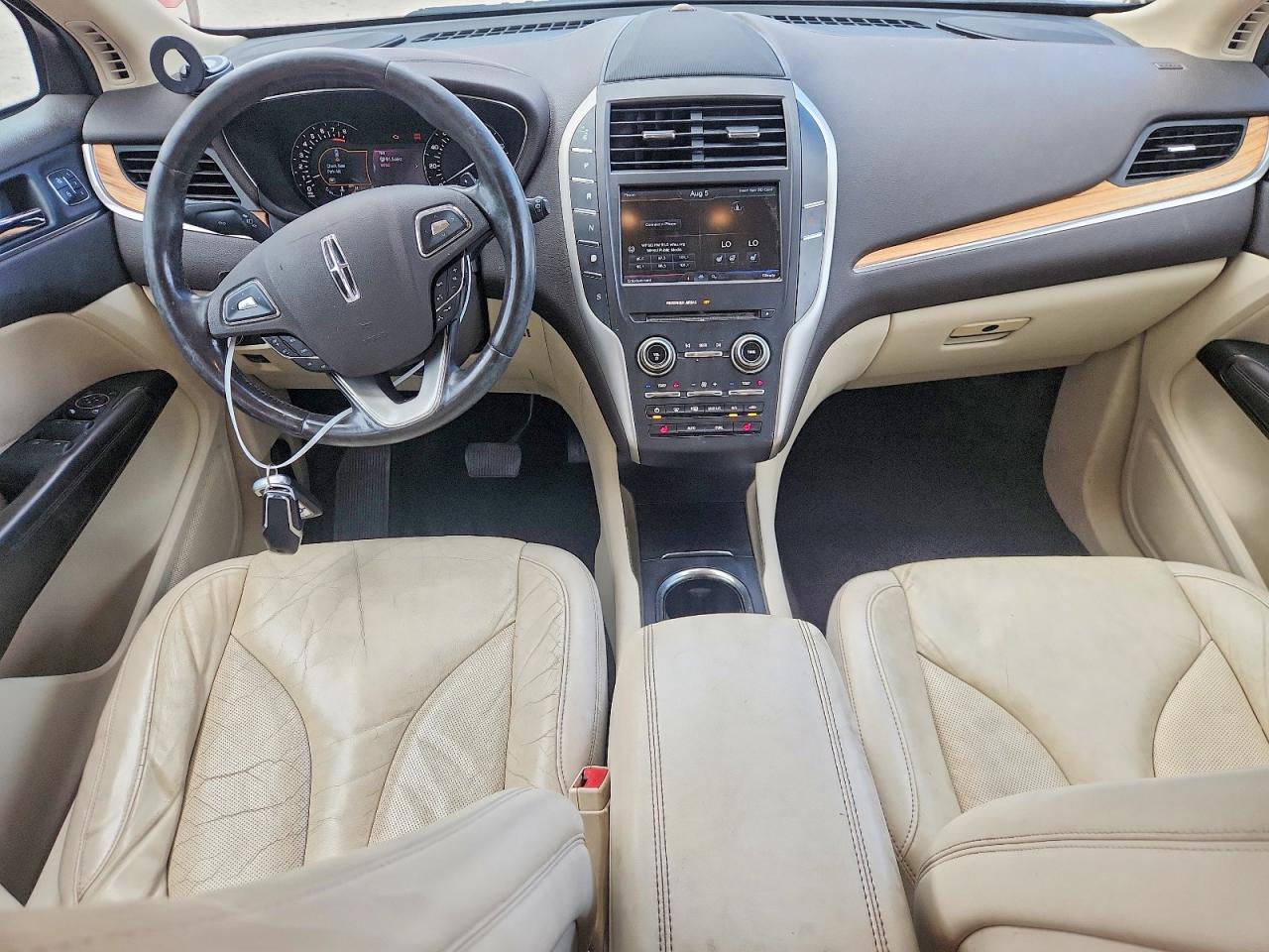 2015 Lincoln Mkc Red vin: 5LMCJ1A9XFUJ18239