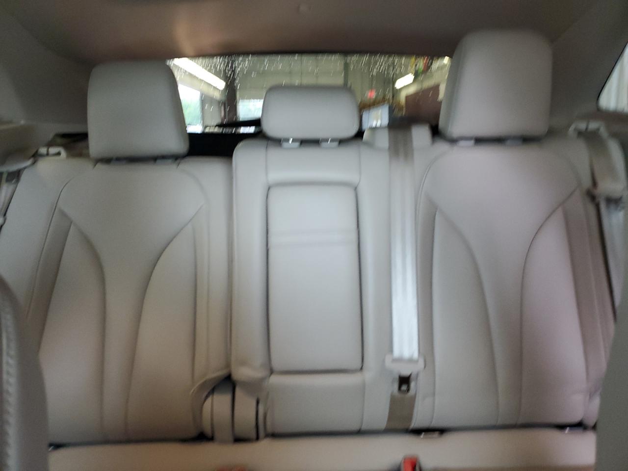 2018 Lincoln Mkc Premiere White vin: 5LMCJ1C91JUL20425