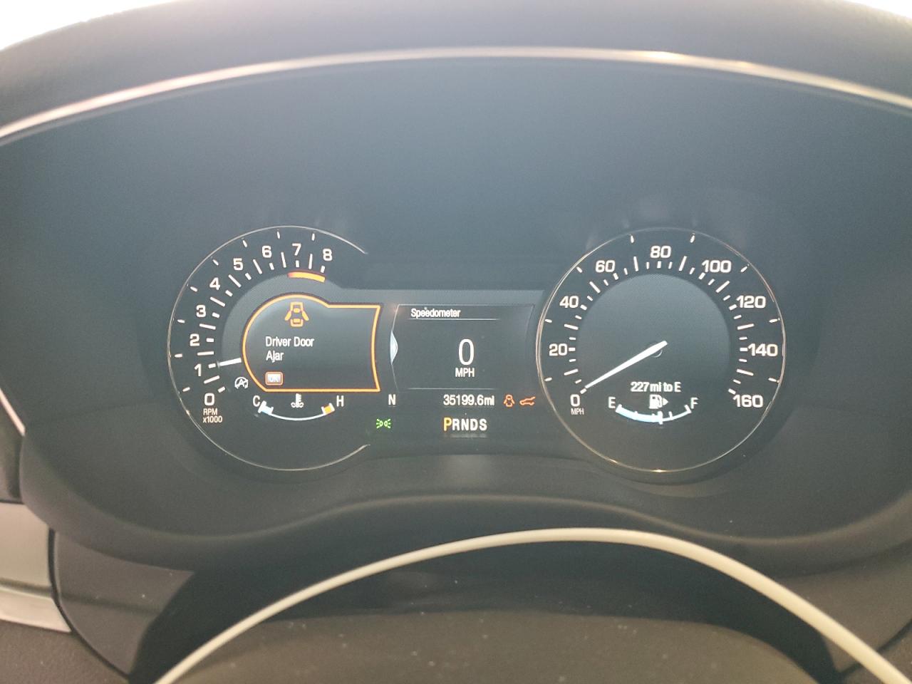 2018 Lincoln Mkc Premiere White vin: 5LMCJ1C91JUL20425