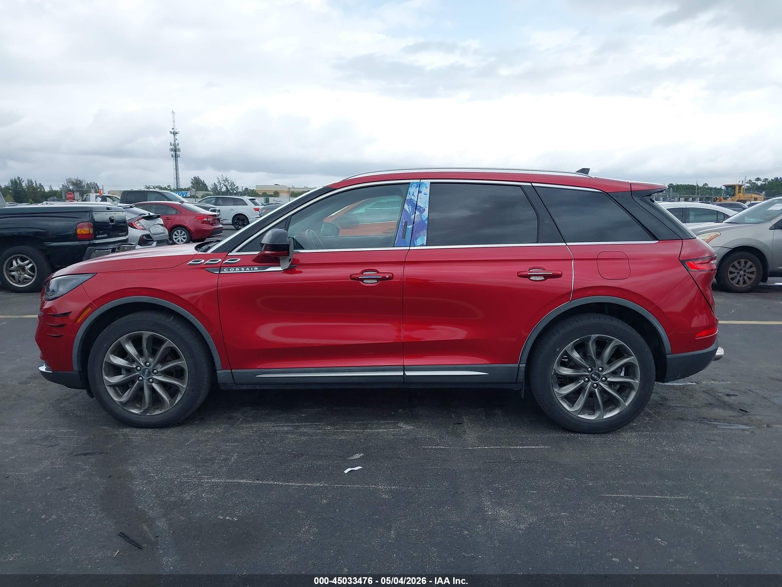 2020 Lincoln Corsair Standard Красный vin: 5LMCJ1C91LUL27877
