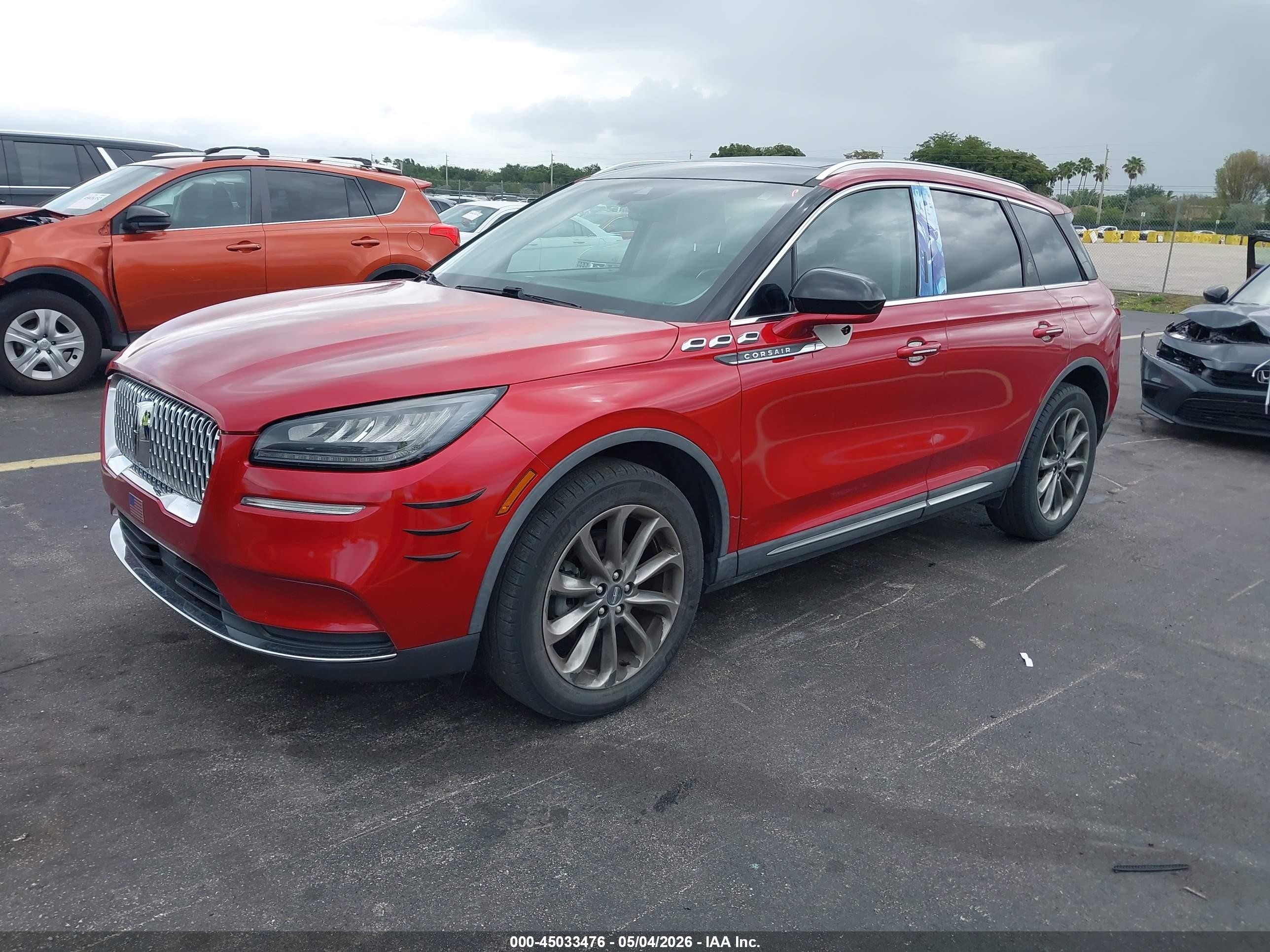 2020 Lincoln Corsair Standard Красный vin: 5LMCJ1C91LUL27877