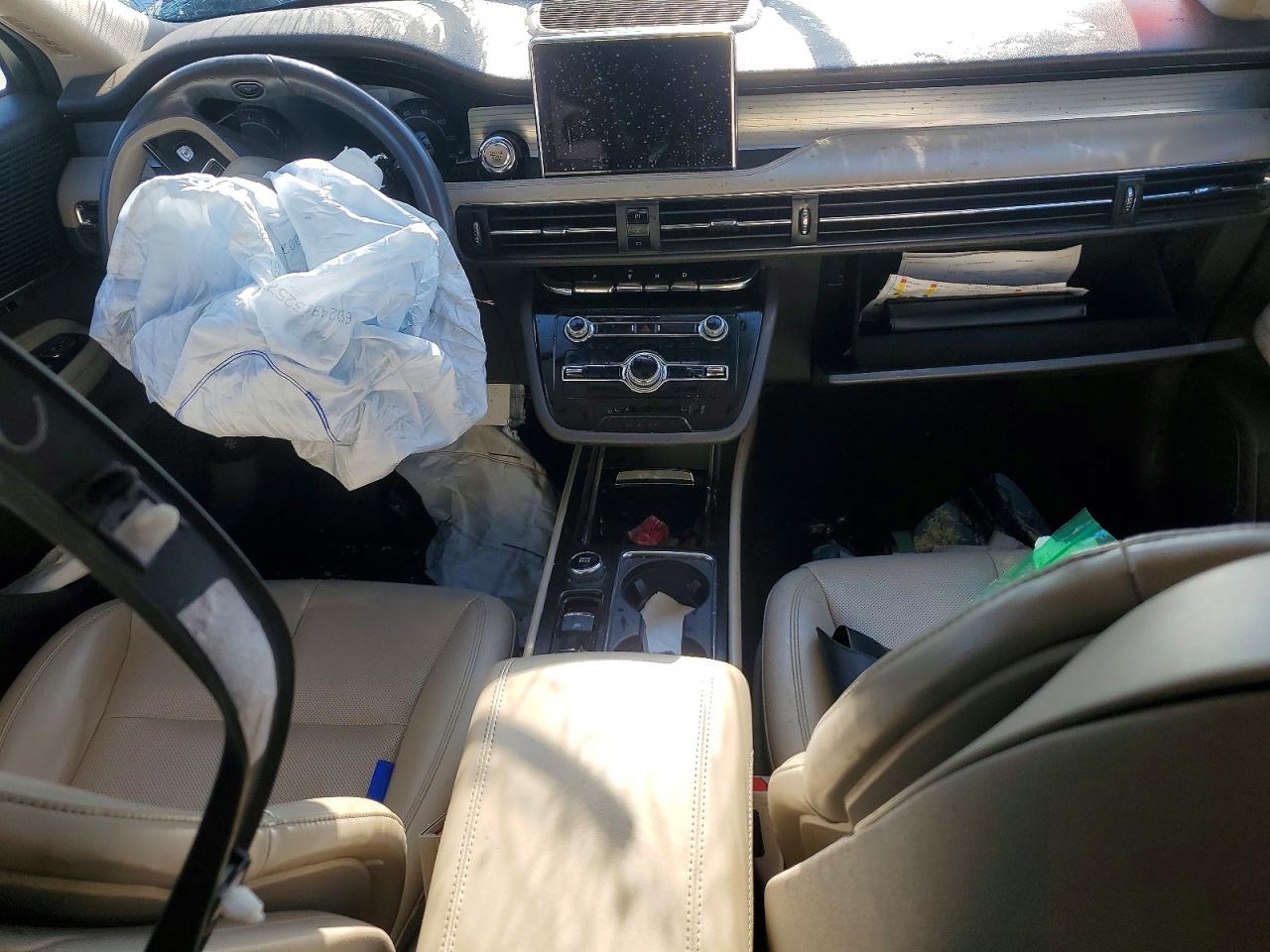 2020 Lincoln Corsair Cream vin: 5LMCJ1C93LUL26276