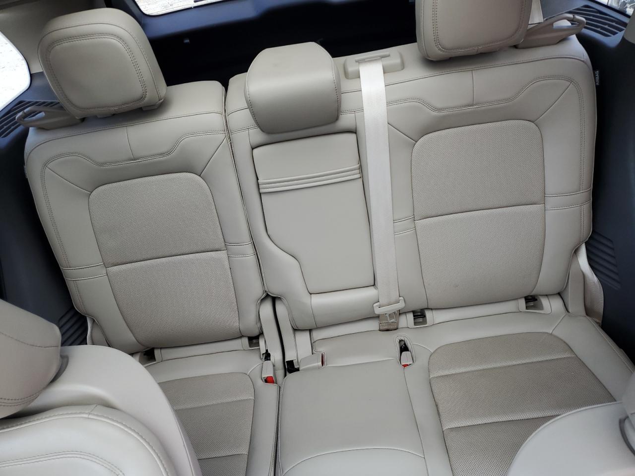 2021 Lincoln Corsair Белый vin: 5LMCJ1C97MUL04248