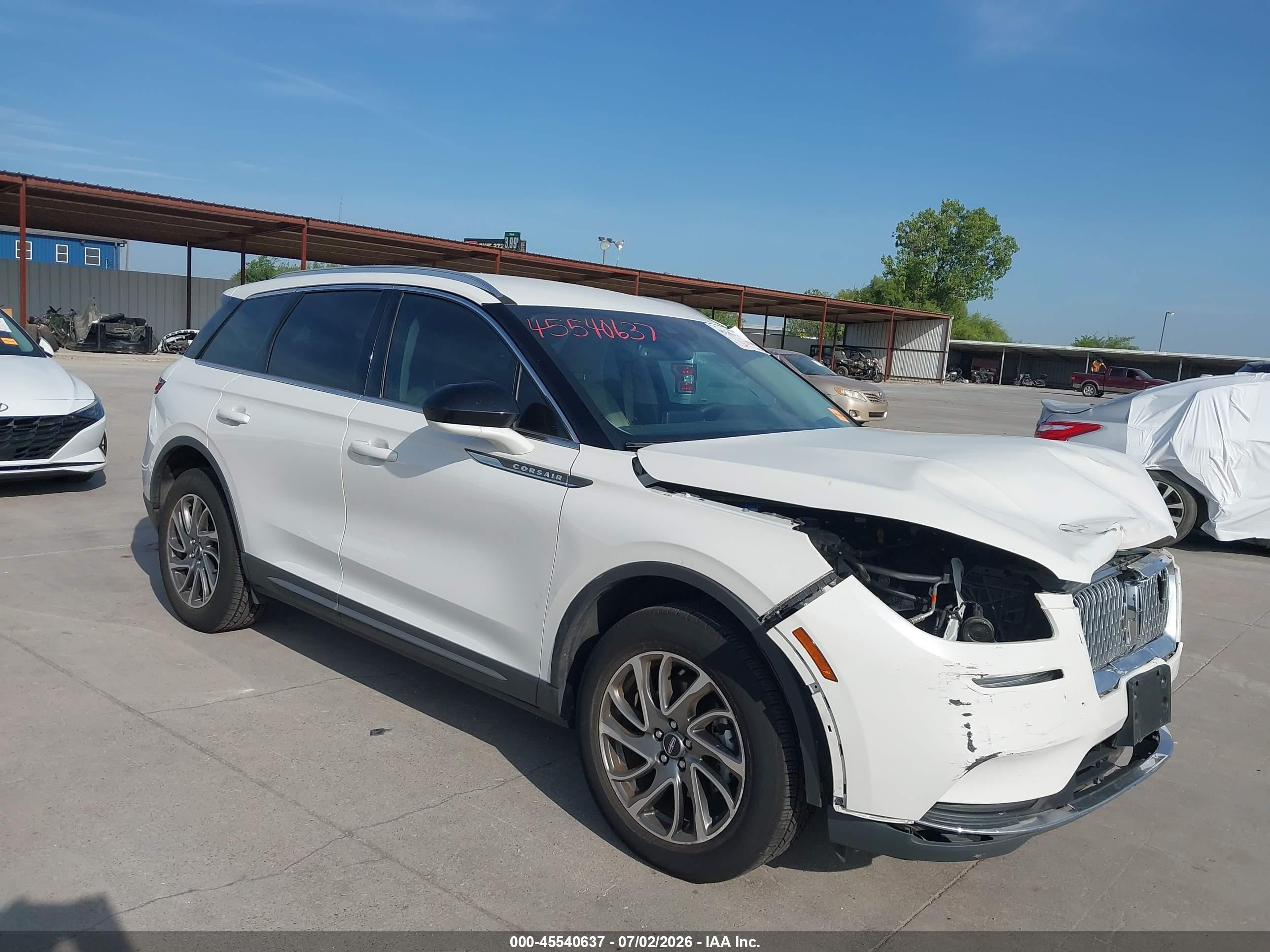2022 Lincoln Corsair Standard White vin: 5LMCJ1C97NUL05658