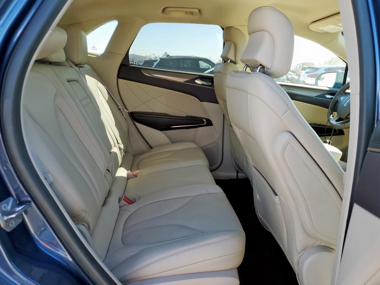 2018 Lincoln Mkc Premiere Синий vin: 5LMCJ1C98JUL22236